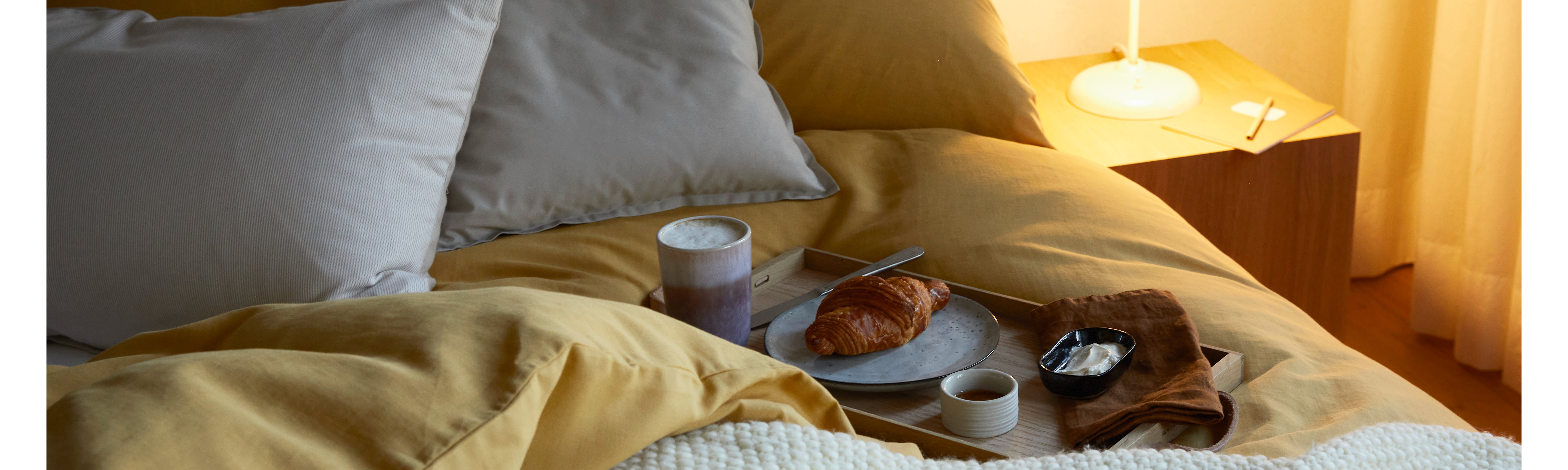 Frühstück im Bett Bettwäsche Gelb