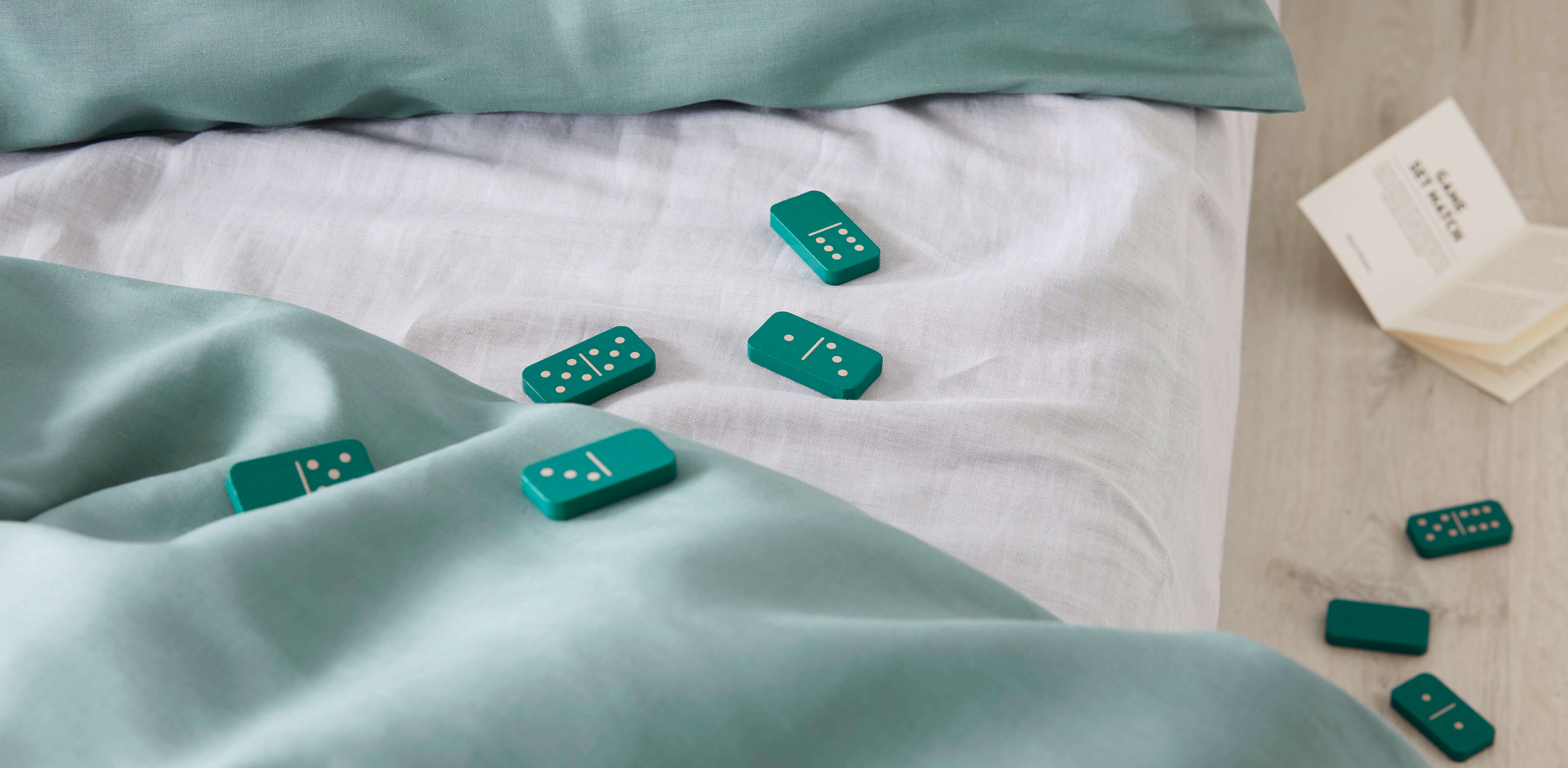 Bettwäsche Halbleinen Breezee Bildausschnitt Grün Dominosteine