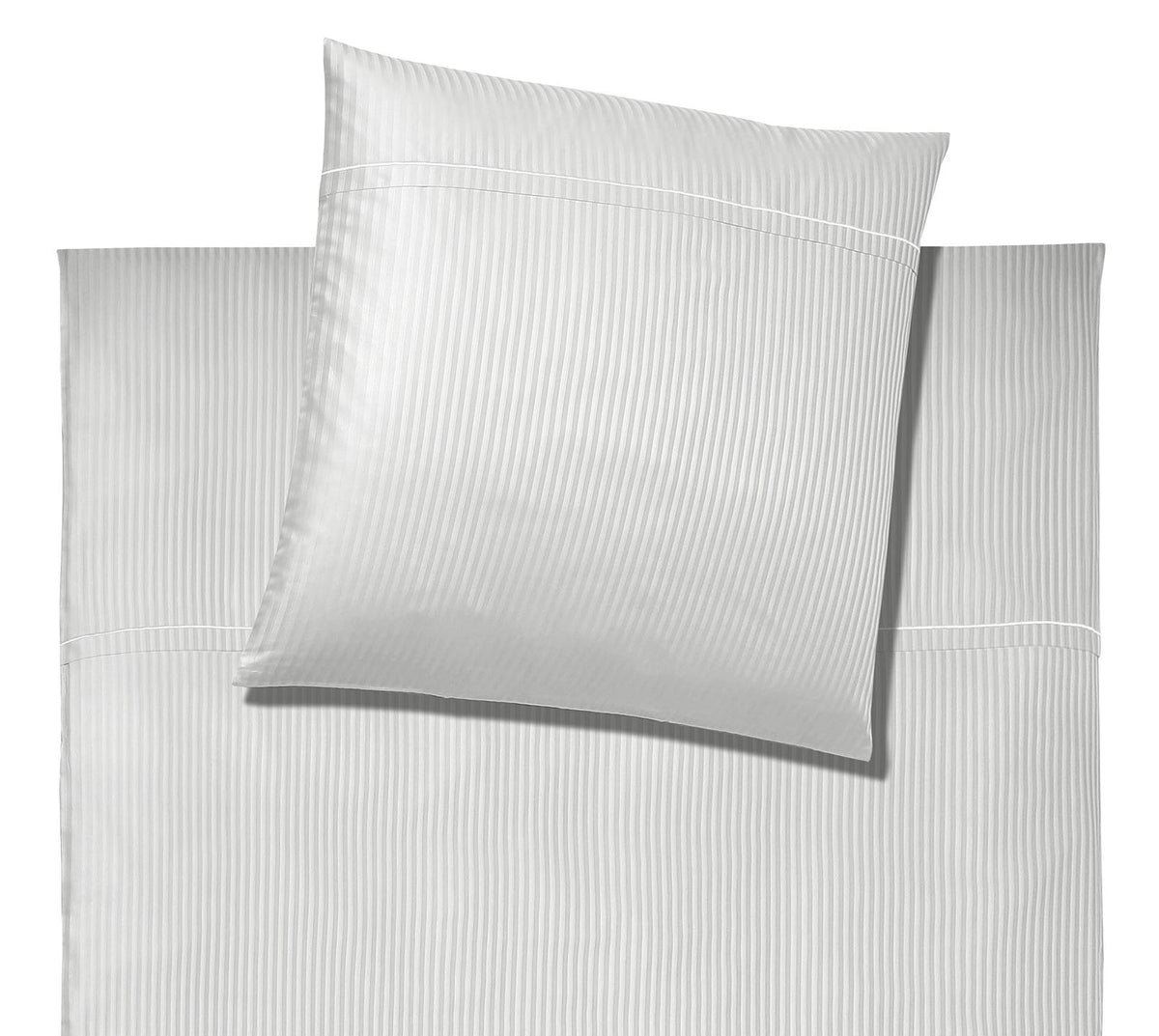 Jacquard Bettwaesche Milano in Weiss Streifen Freisteller #farbe_Weiß