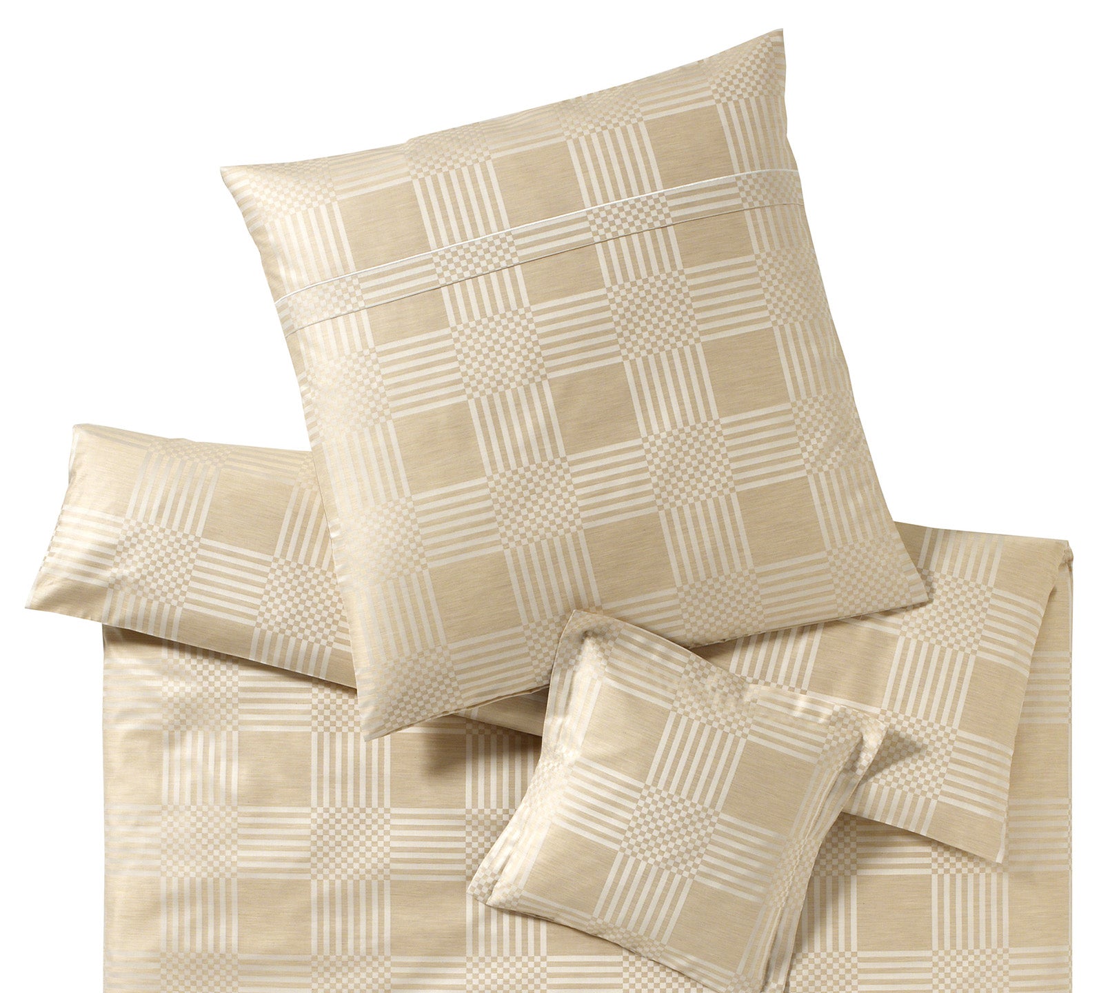 Jacquard Bettwaesche Palladium in Sand Karos Freisteller #farbe_Sand
