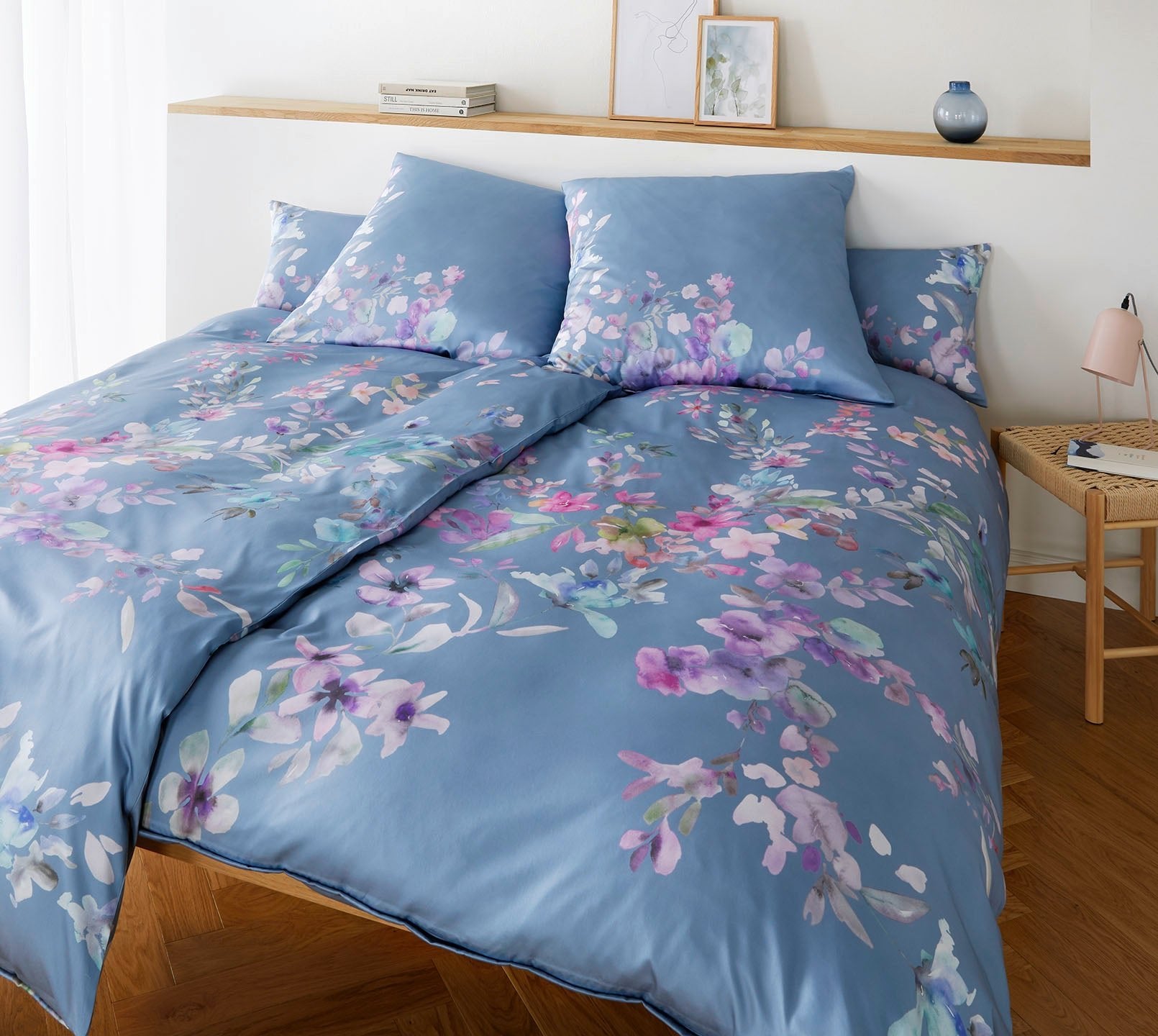 Jersey Bettwaesche Amazing Jersey in Rauchblau Blumen Schlafzimmer #farbe_Rauchblau