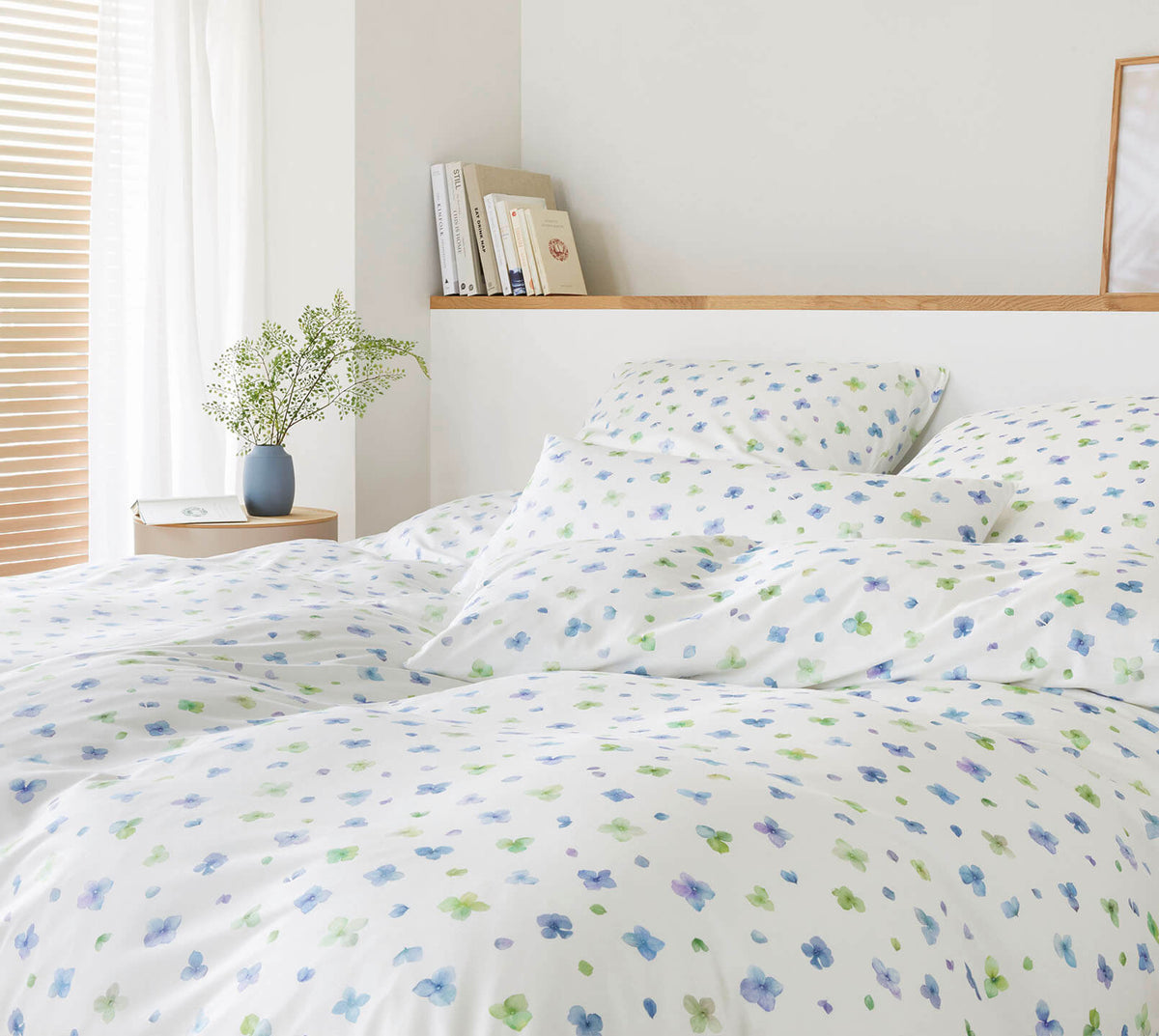 Jersey Bettwäsche Petals in Azurblau Blüten Schlafzimmer #farbe_Petals Azurblau