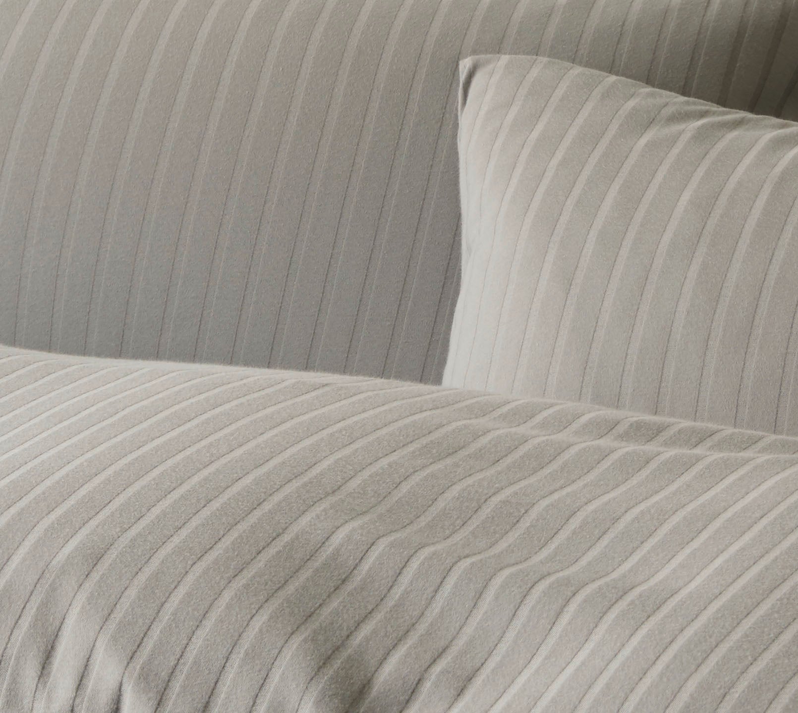 Jersey Bettwaesche Solid Stripe in Sand Struktur #farbe_Solid Stripe Sand