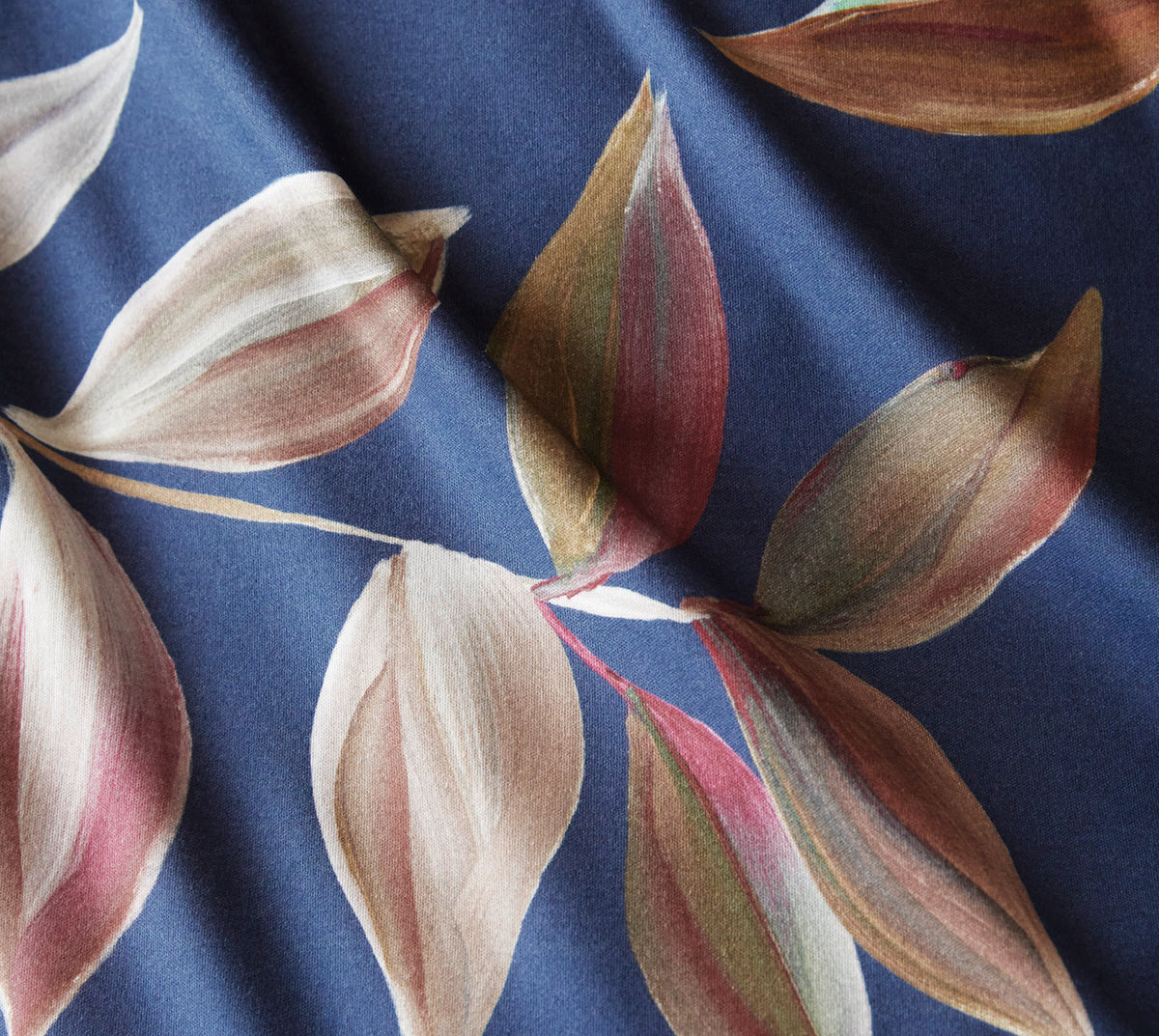 Jersey Bettwäsche Wave in Dunkelblau Blätter Material #farbe_Wave Dunkelblau