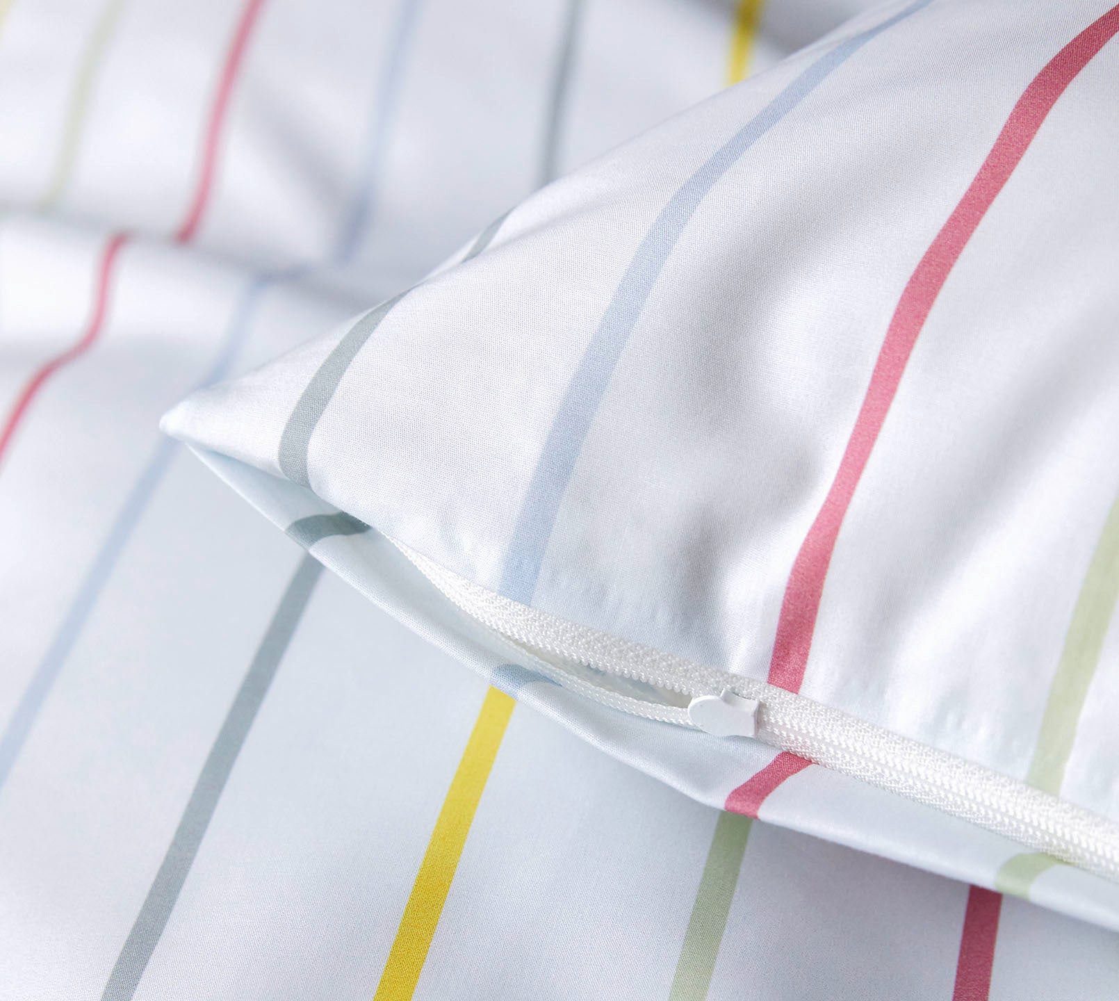 Mako Batist Bettwäsche Little in Bleu Streifen Reißverschluss #farbe_Little Bleu