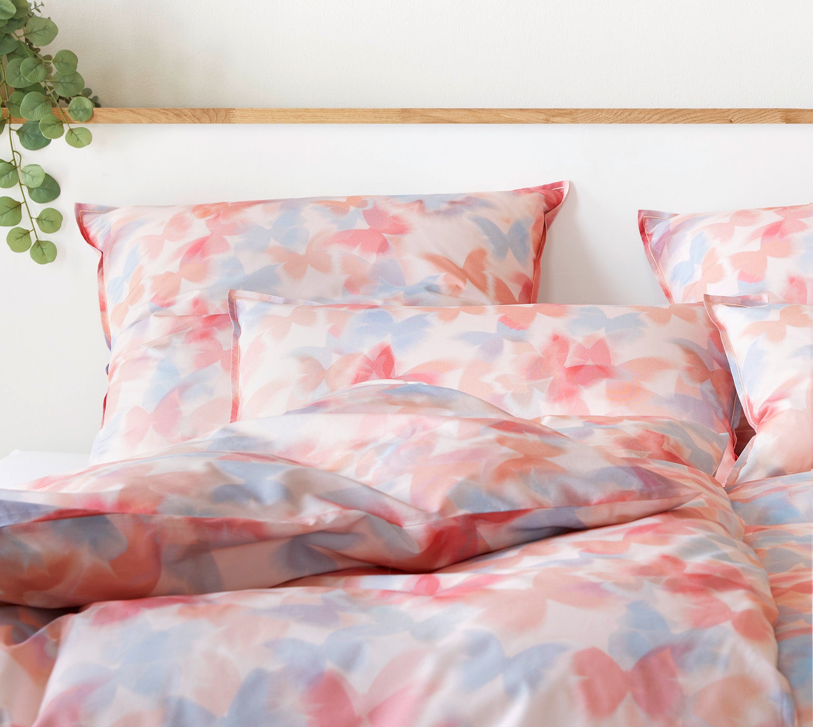 Mako Batist Schmetterling Bettwäsche Lucid in Pfirsich Rose Schmetterlinge Mood #farbe_Lucid Pfirsich Rosé