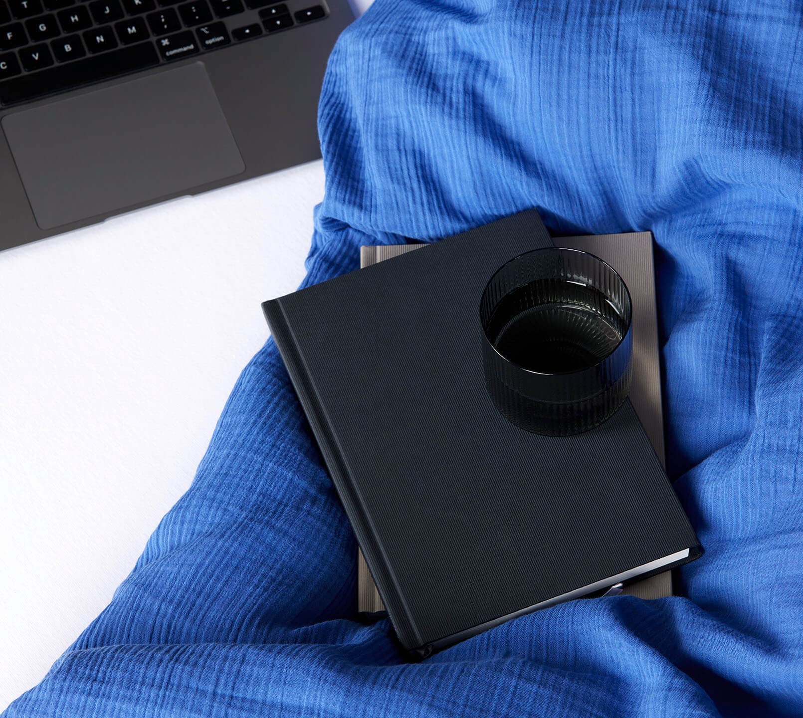 Musselin Bettwäsche Smooth in Ultramarin Uni Detail #farbe_Smooth Ultramarin