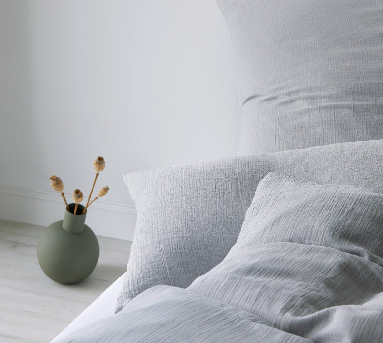 Musselin Bettwäsche Smooth in Stein Uni Schlafzimmer #farbe_Smooth Stein