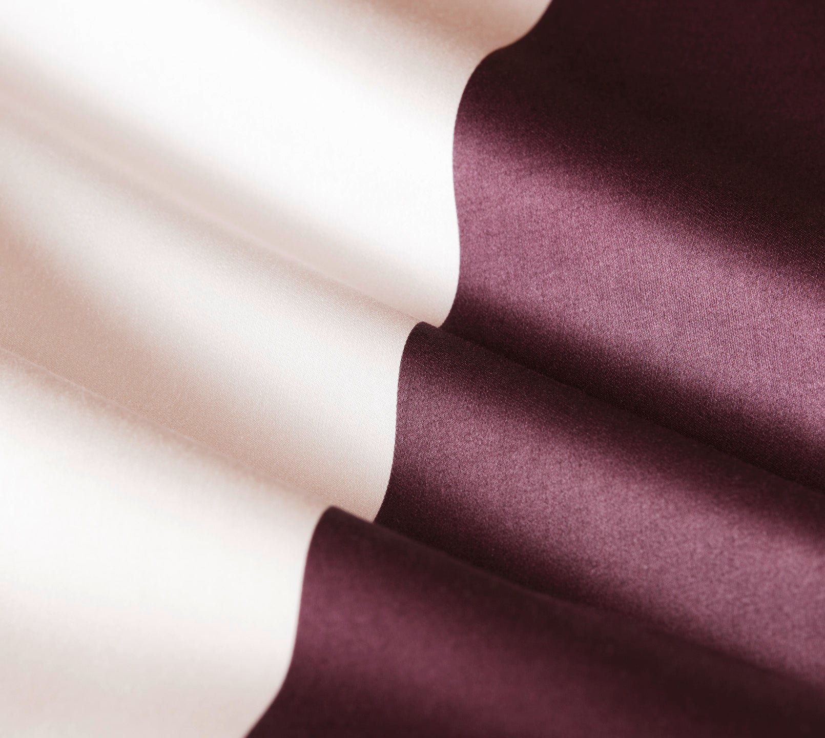 Satin Bettwäsche Duo in Rosé-Wine Streifen Material #farbe_Duo Rose-Wine