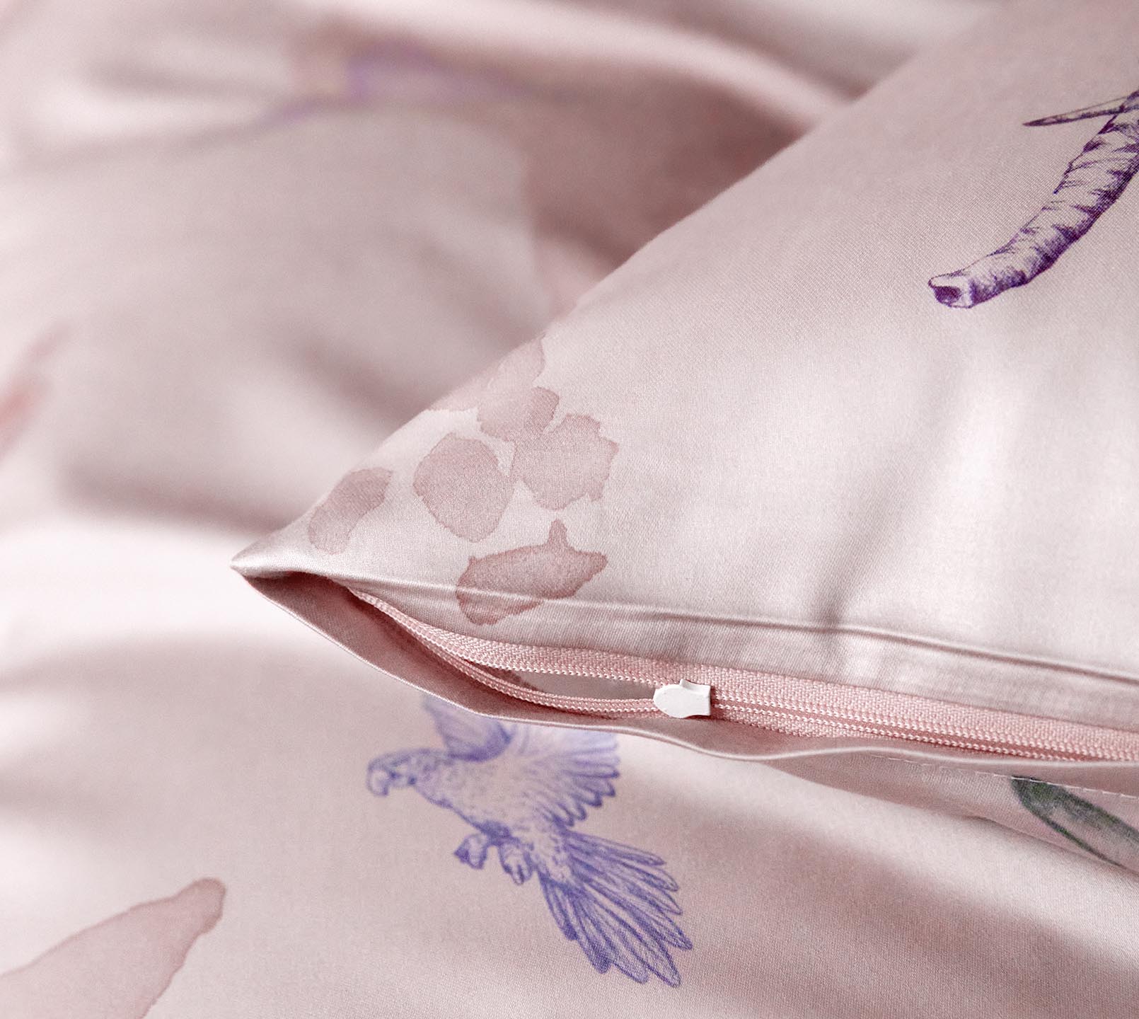 Satin Bettwäsche Explorer Rose Tiermotive Reißverschluss #farbe_Explorer Rose