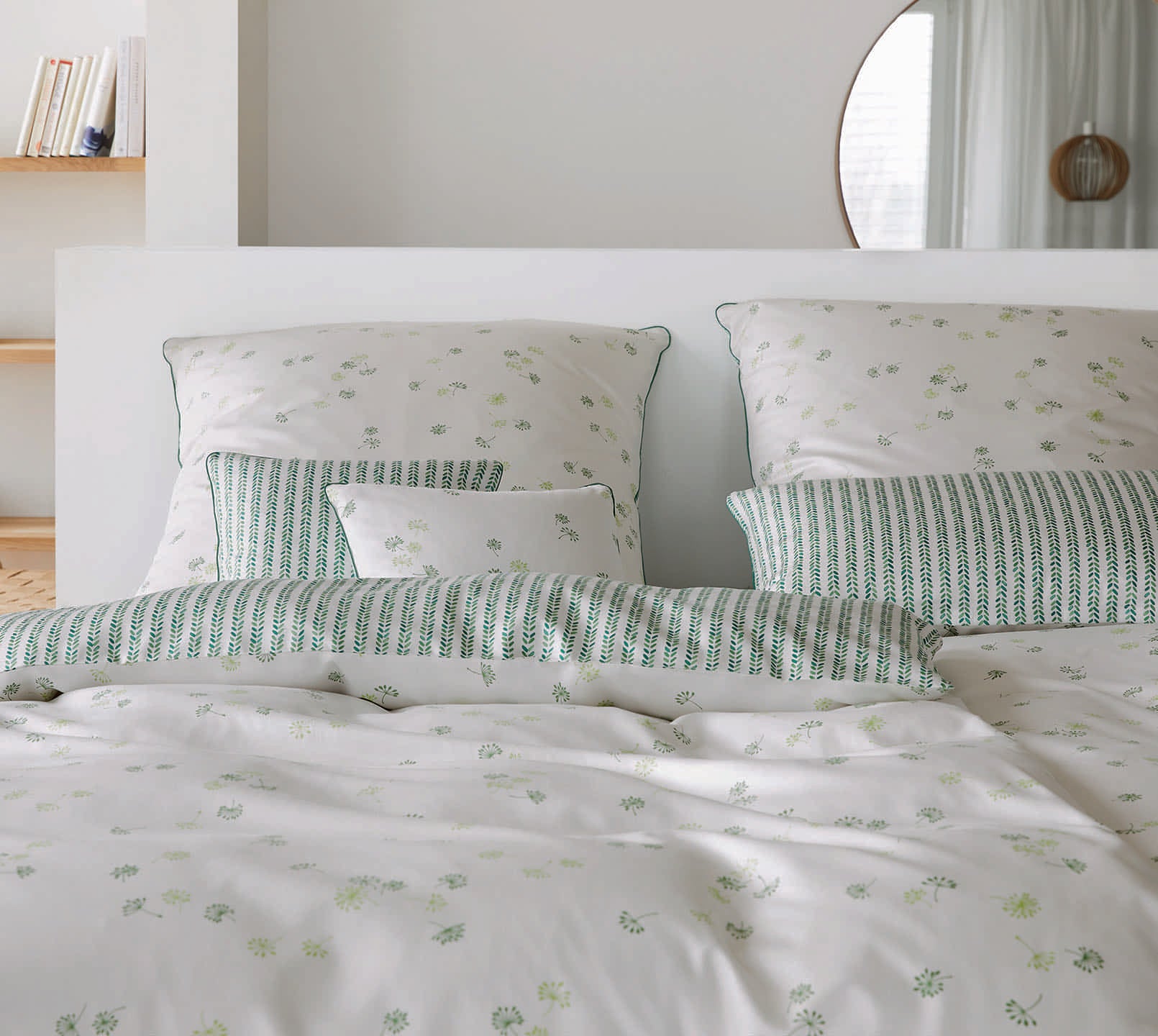 Satin Wende-Bettwäsche Fleurs in Blattgrün Pusteblume Fischgrät Schlafzimmer #farbe_Fleurs Blattgrün