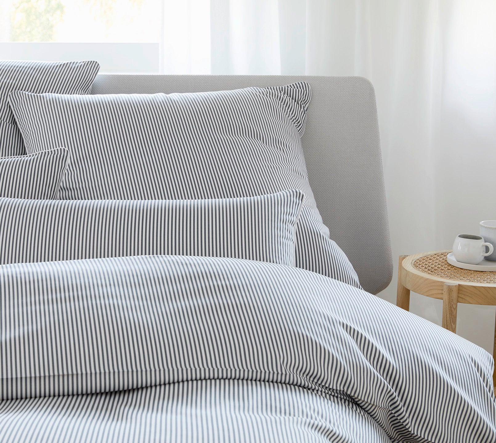 Satin Bettwaesche Hamburger Streifen in Grau Streifen Schlafzimmer #farbe_Hamburger Streifen Grau-Weiß