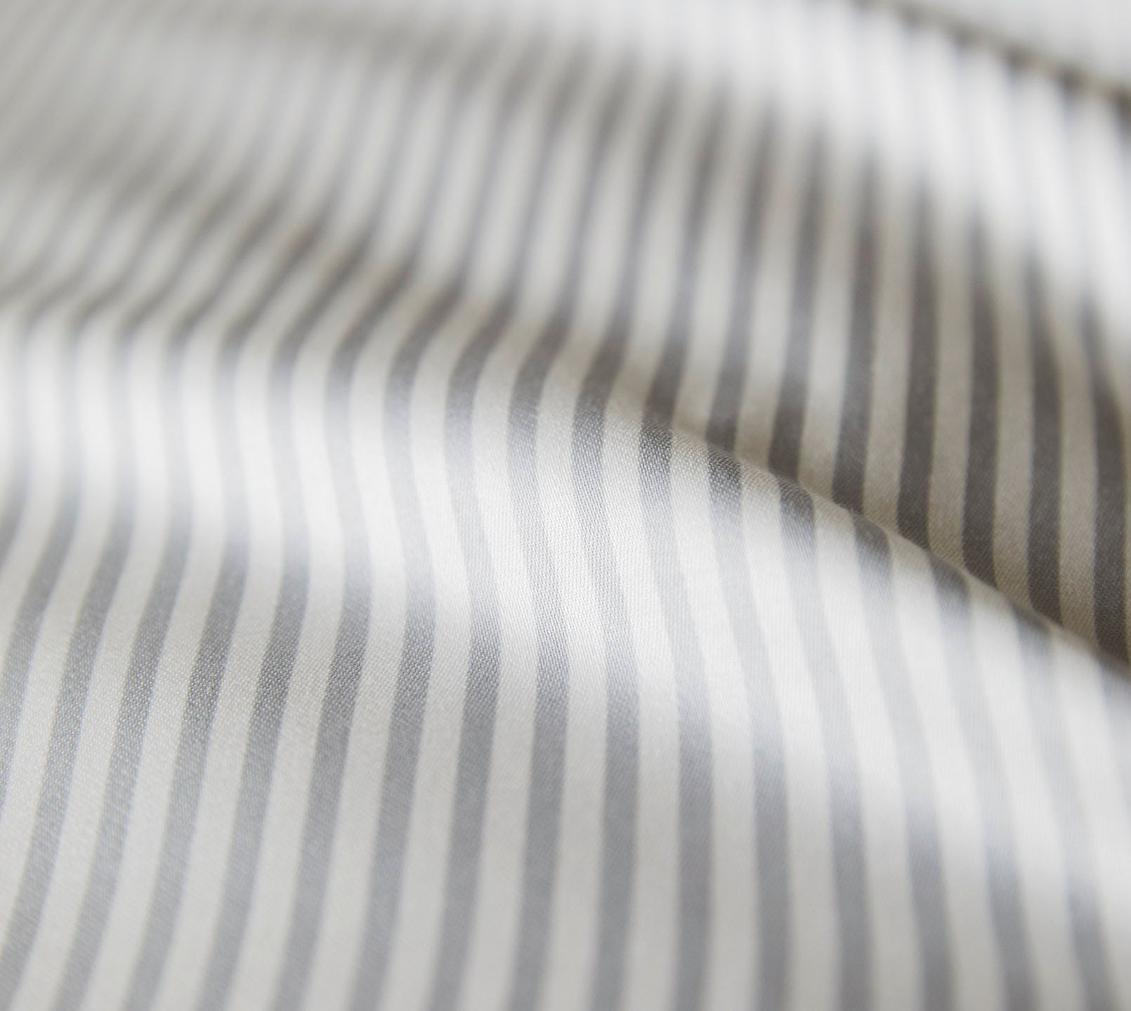 Satin Bettwäsche Hamburger Streifen in Hellgrau Streifen Material #farbe_Hamburger Streifen Hellgrau
