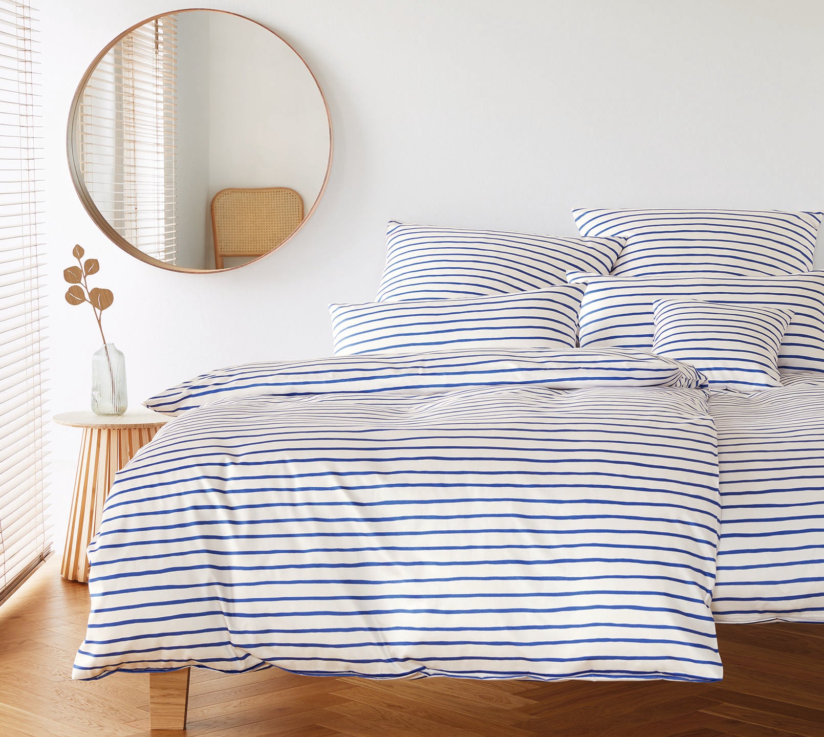 Satin Bettwäsche Lines in Kobalt-Blau Kreise Schlafzimmer #farbe_Lines Kobalt-Blau