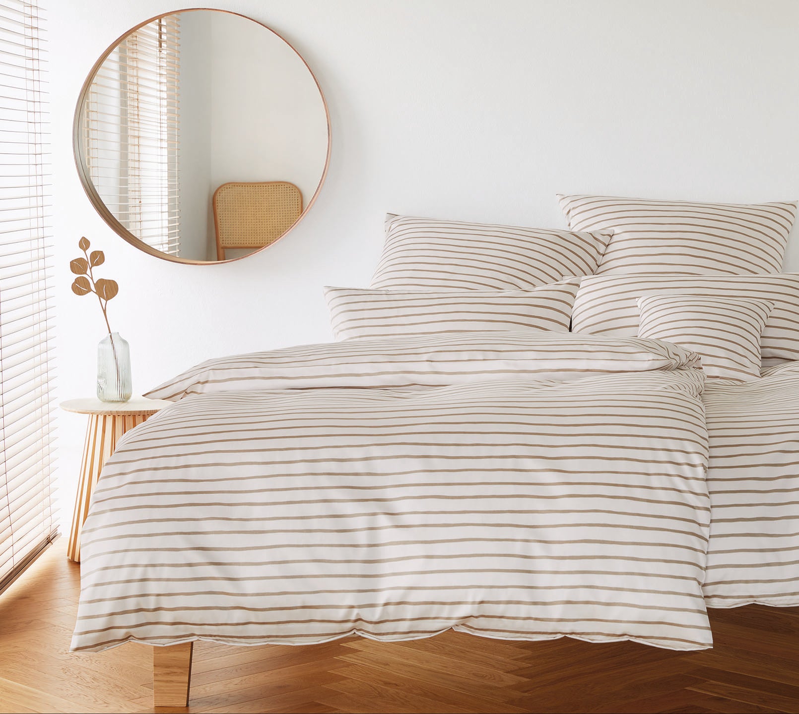 Satin Bettwäsche Lines in Natur Kreise Schlafzimmer #farbe_Lines Natur