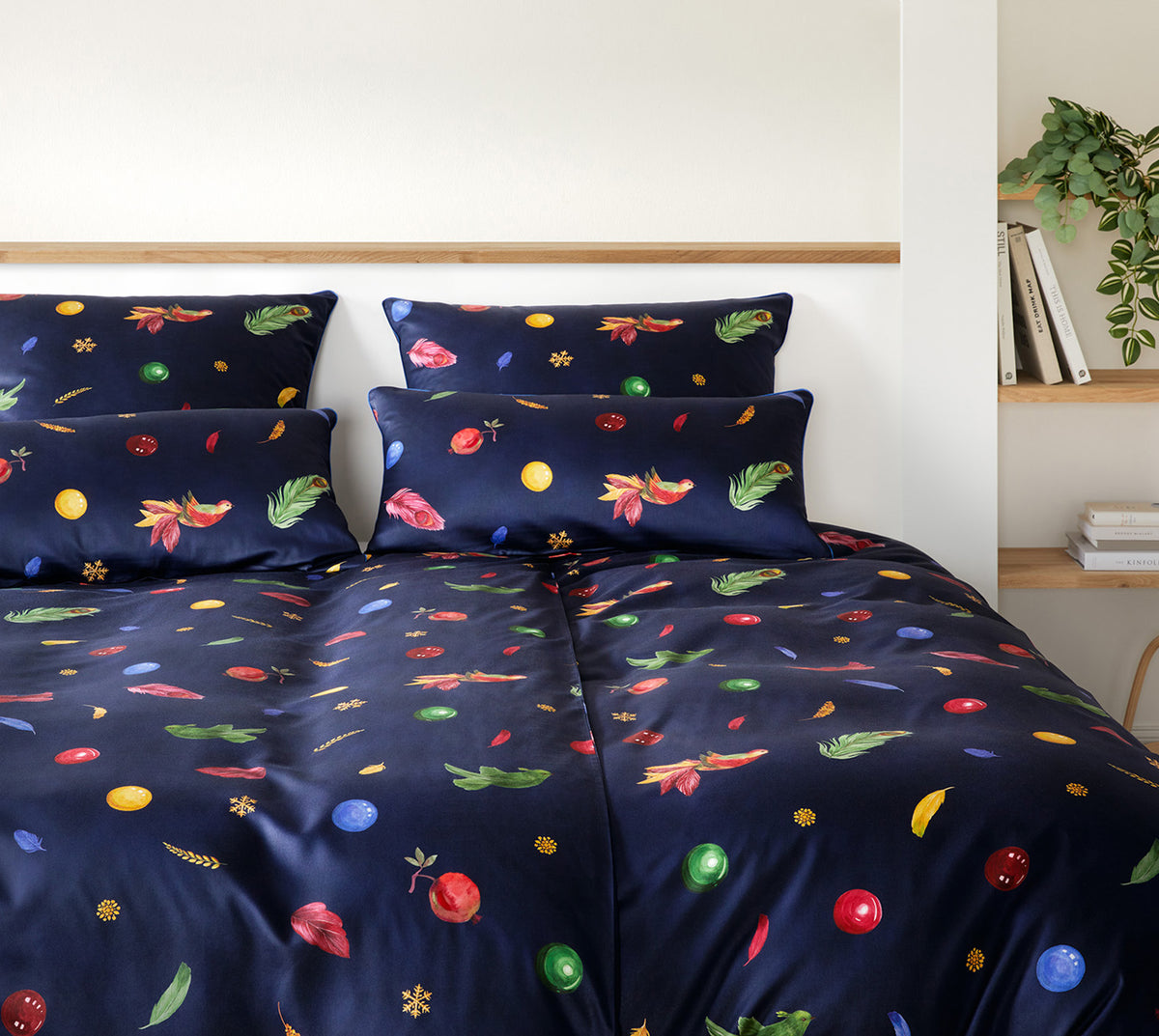 Satin Bettwaesche Noel in Blau Deko Schlafzimmer #farbe_Nachtblau