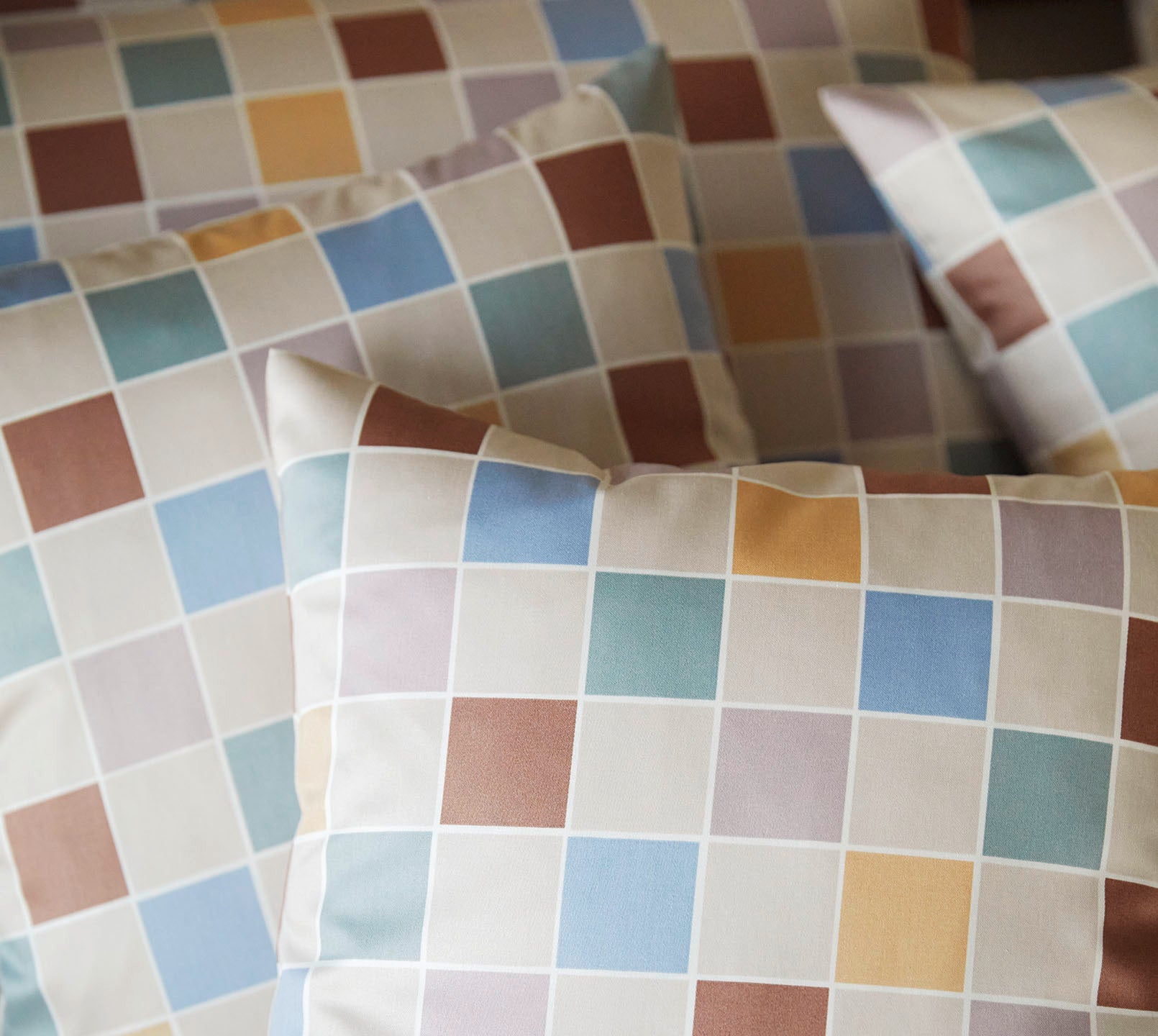Satin Bettwäsche Scrabble in Natur Karo Detail #farbe_Scrabble Natur