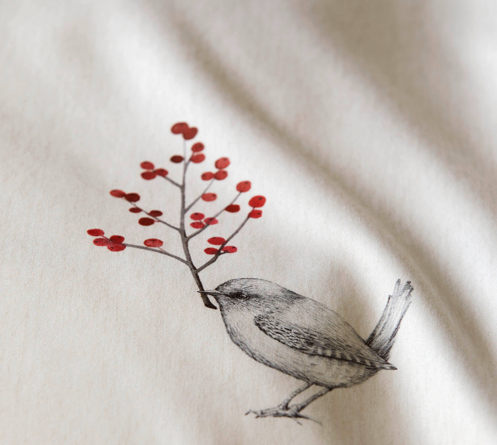Satin Bettwäsche Sektch in Offwhite Tiermotive Detail 3 #farbe_Sketch Allover Offwhite