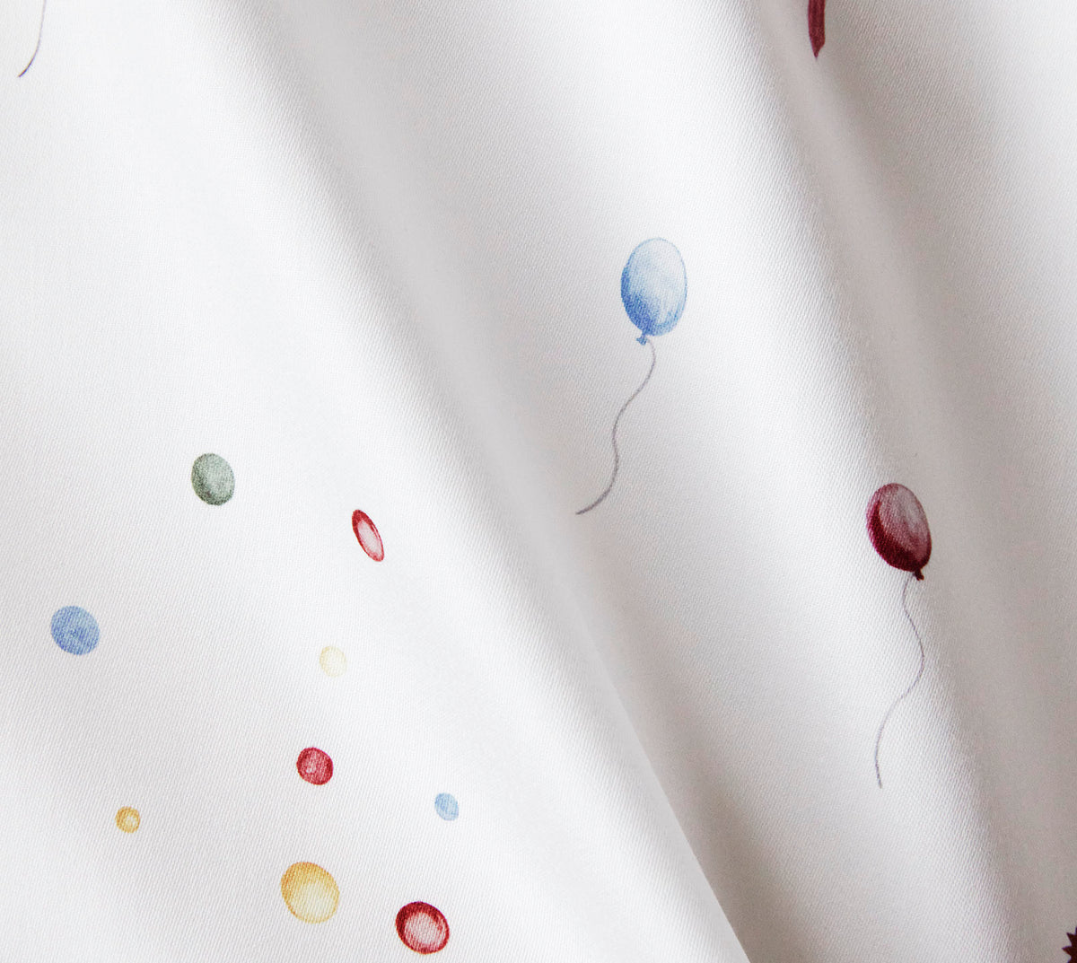 Satin Bettwäsche Variete in Weiß Zirkusmotive Material #farbe_Weiß