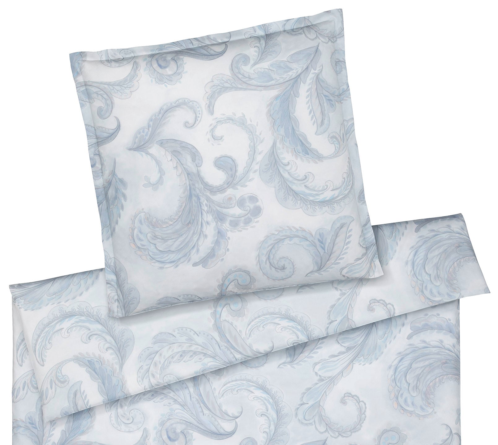 Seiden Satin Bettwäsche Grandezza in Rauchblau Paisleymuster Freisteller #farbe_Grandezza Rauchblau