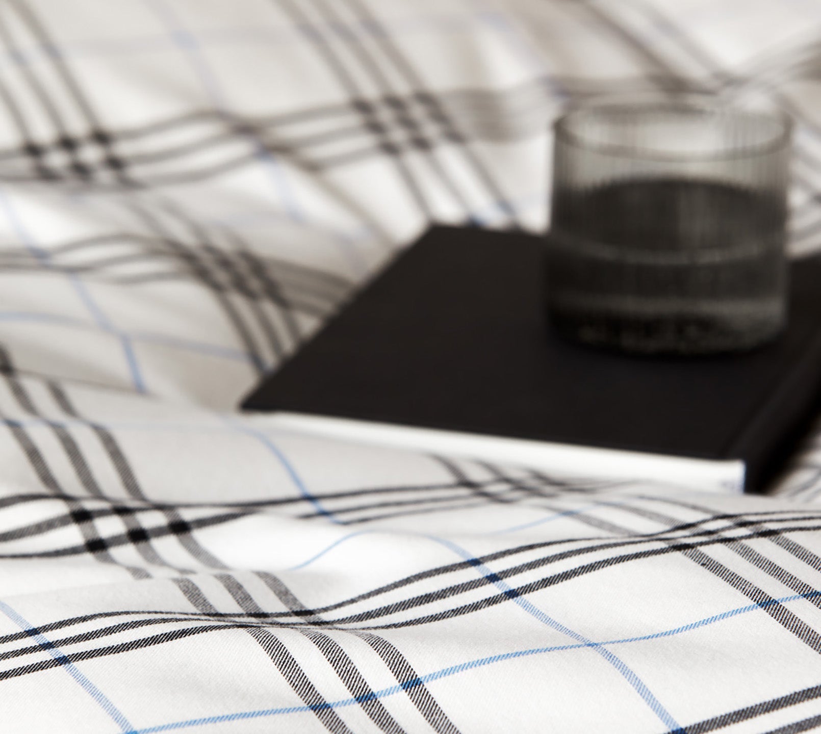 Softflanell Bettwäsche Livingston in Creme-Schwarz Karo Detail #farbe_Livingston Creme-Schwarz