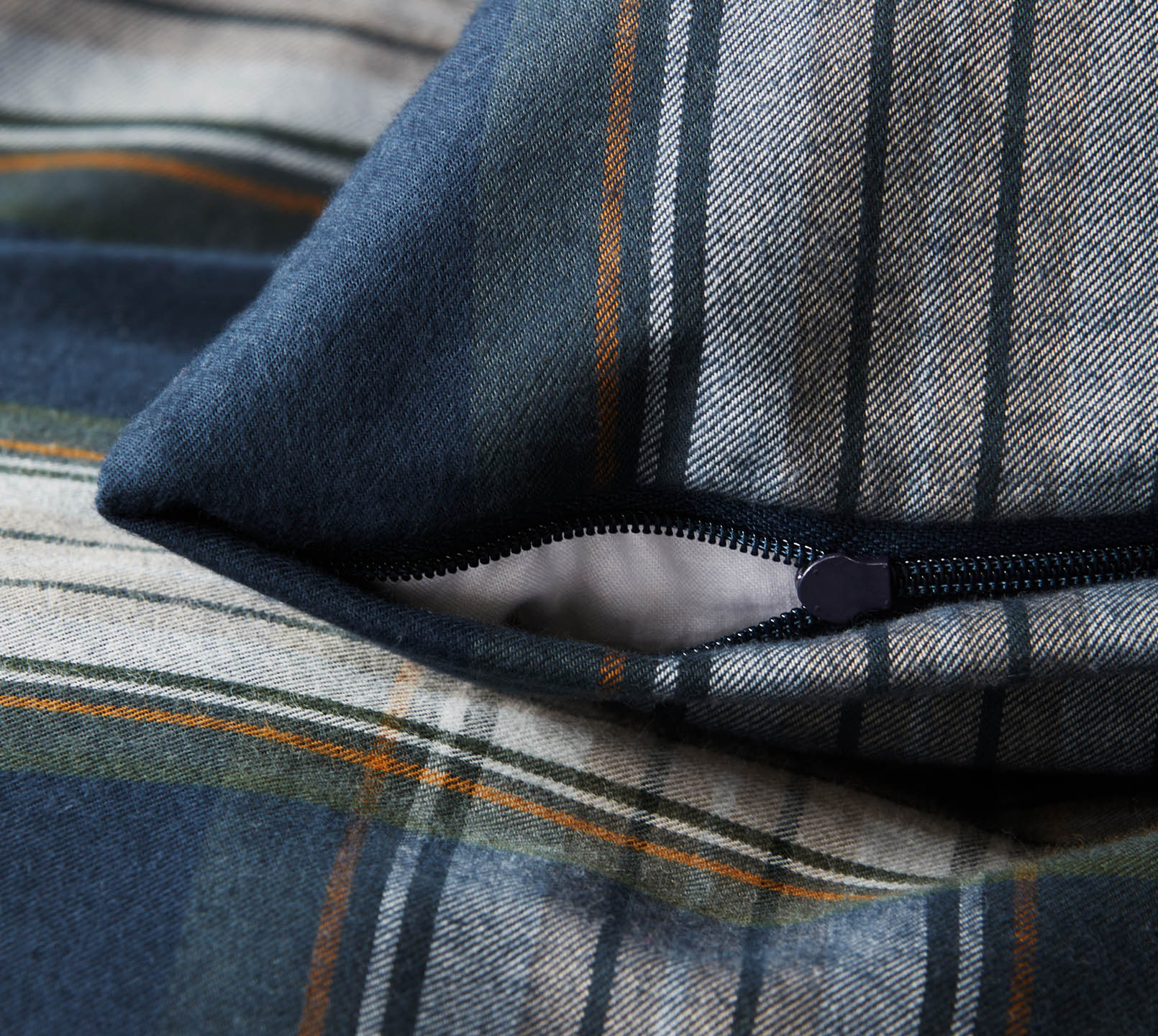 Softflanell Bettwäsche Westminster in Blau Karo Reißverschluss #farbe_Westminster Blau