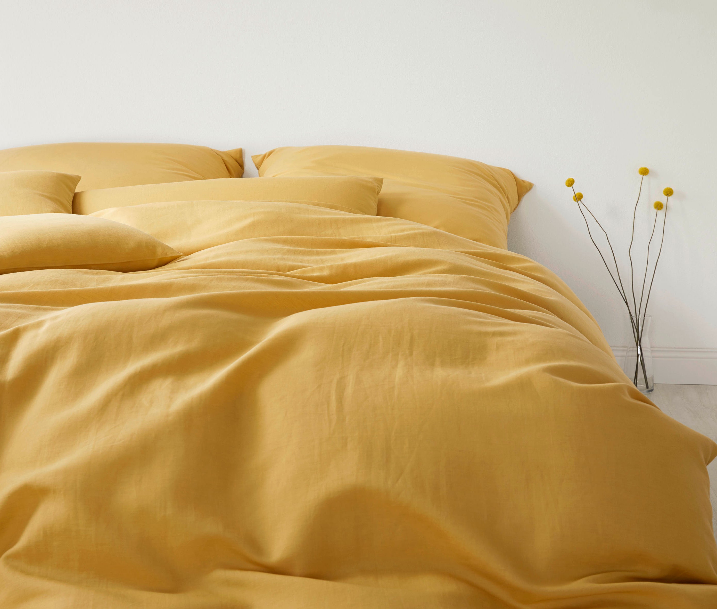 Halbleinen Bettwäsche Breezee in Kurkuma Schlafzimmer #farbe_Breezee Kurkuma