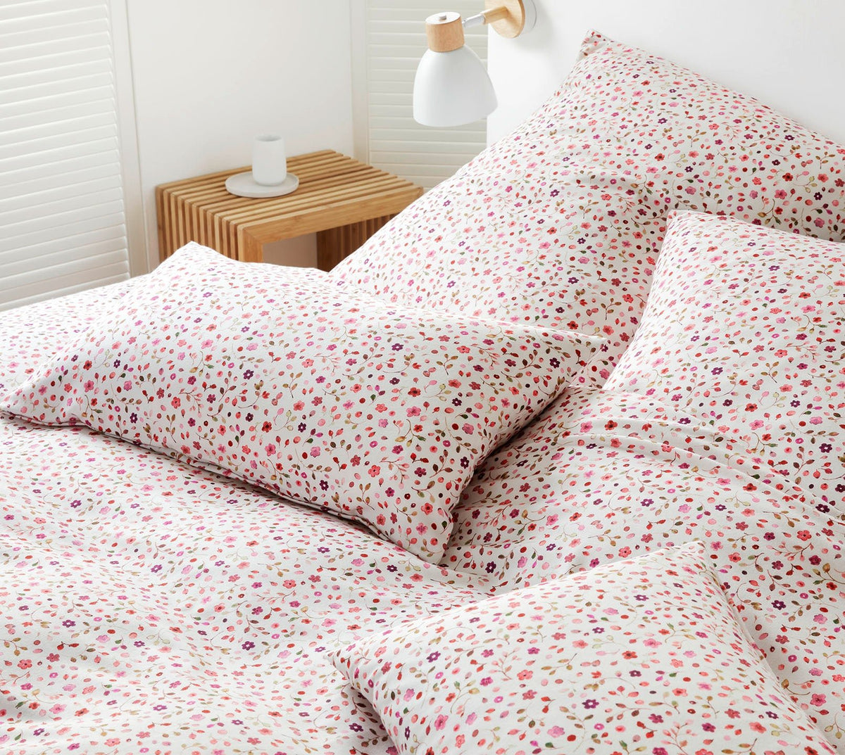 Flanell Bettwäsche Berry in Natur im Schlafzimmer #farbe_Natur