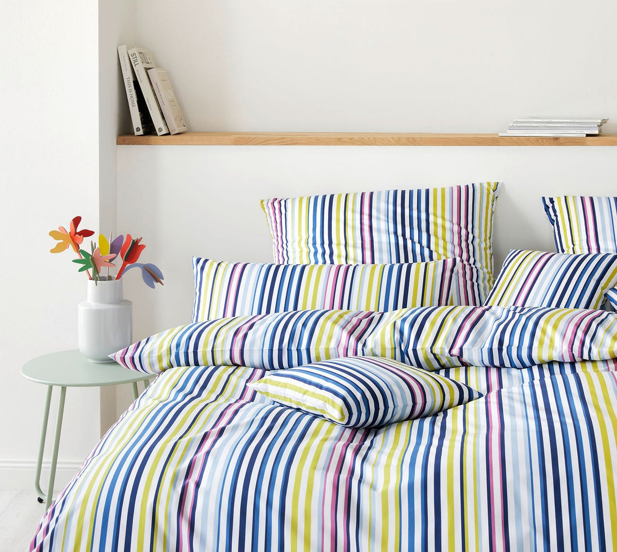 Interlock Jersey Bettwäsche Drive in Limone im Schlafzimmer #farbe_Limone gestreift
