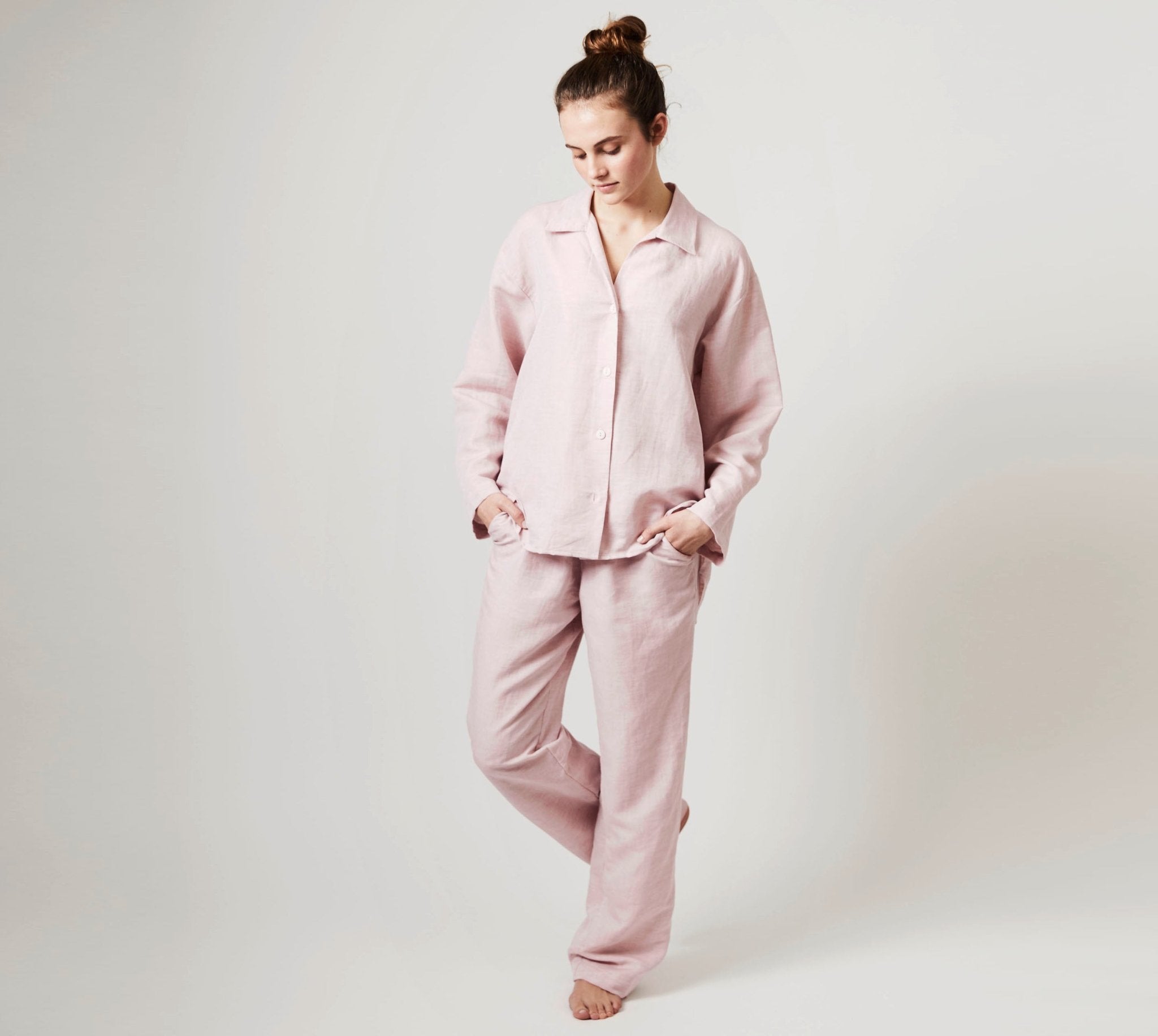 Halbleinen Homewear Pant Long in Rose Model #farbe_Rosé