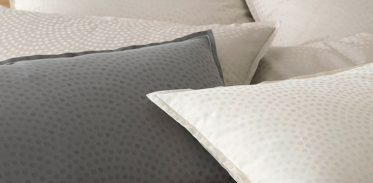 Jacquard Bettwäsche Air Hell Beige Punkte Kissen 2000x980