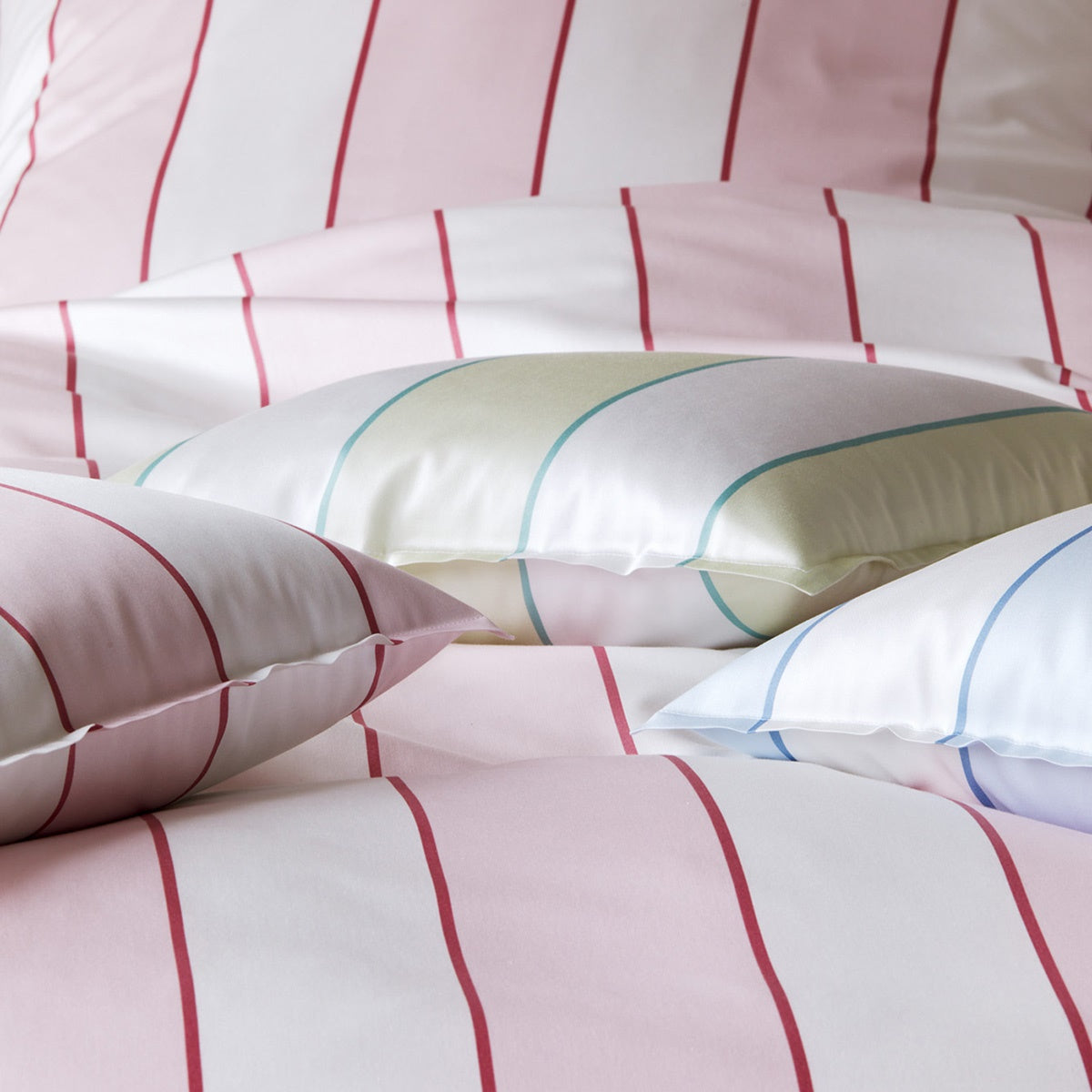 Satin Bettwäsche Levens Streifen Kissenmix 