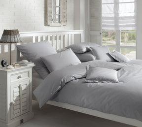 Bettwäsche aus Perkal Classico in Silber Streifen Schlafzimmer 