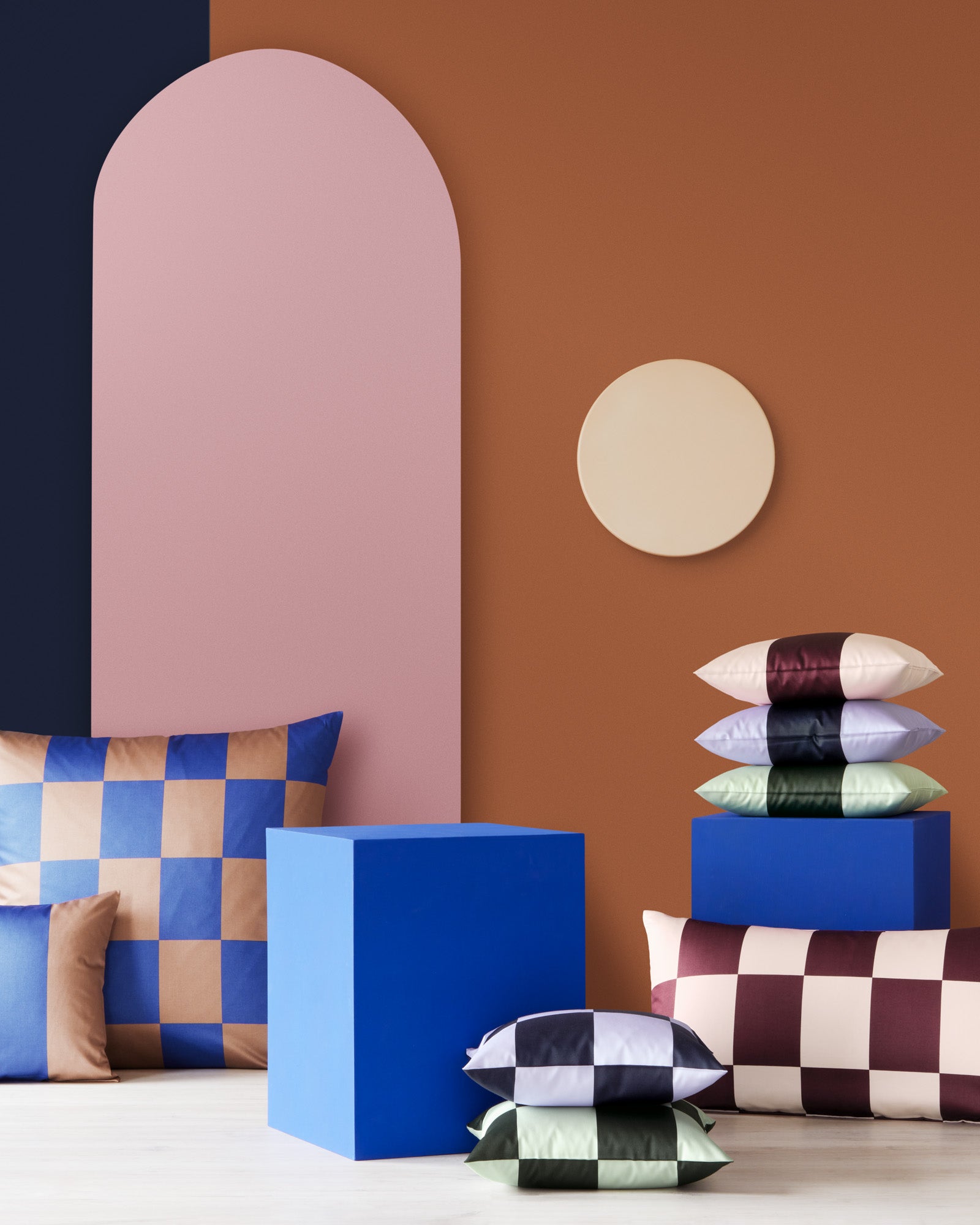 Satin Kissen Karo Streifen Bunt Detail 4