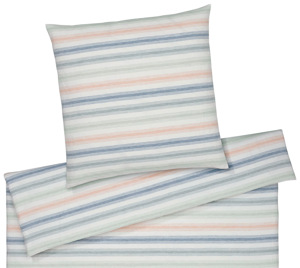 Halbleinen Bettwaesche Bliss in Puder Streifen Freisteller #farbe_Puder