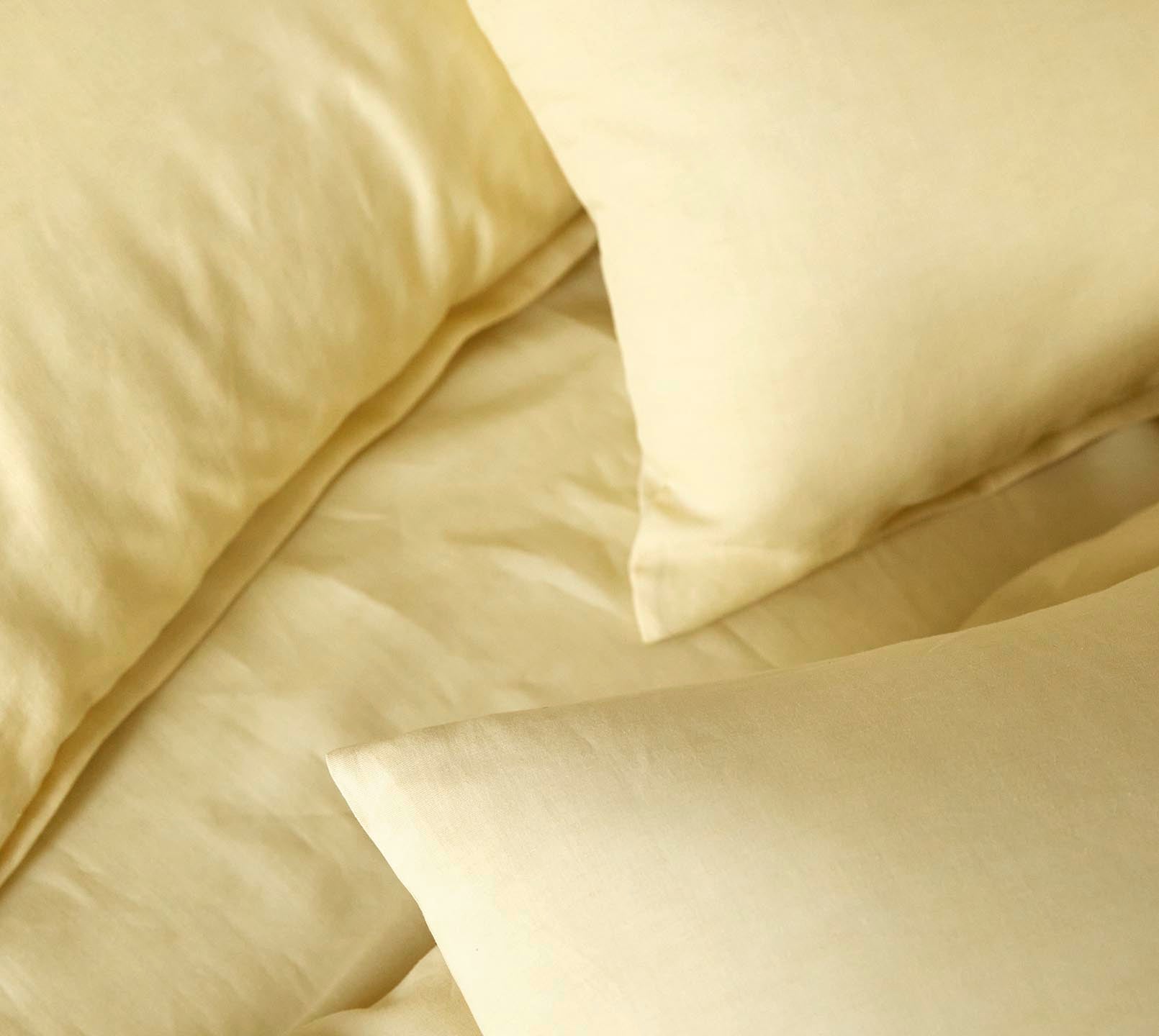 Halbleinen Bettwäsche Breezee in Buttergelb Detail #farbe_Breezee Buttergelb