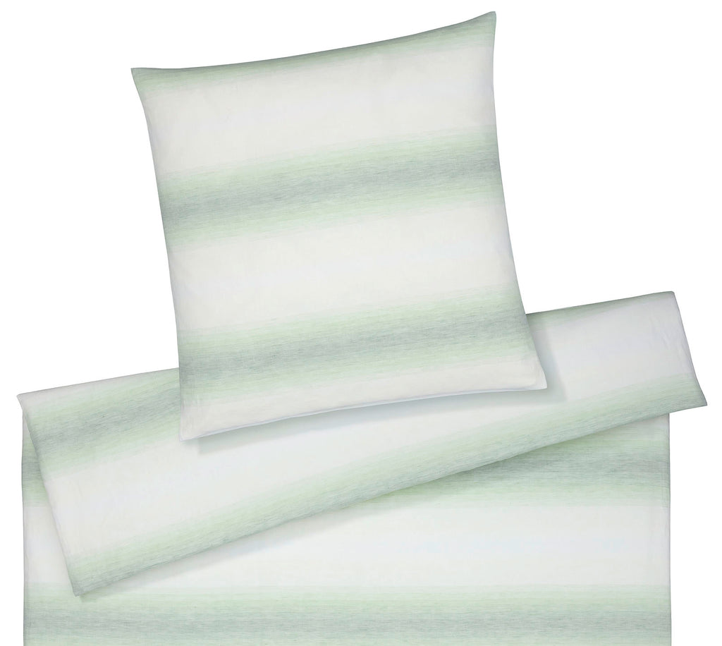 Halbleinen Bettwäsche Layer in Pastellgrün Farbverlauf Streifen Freisteller #farbe_Pastellgrün