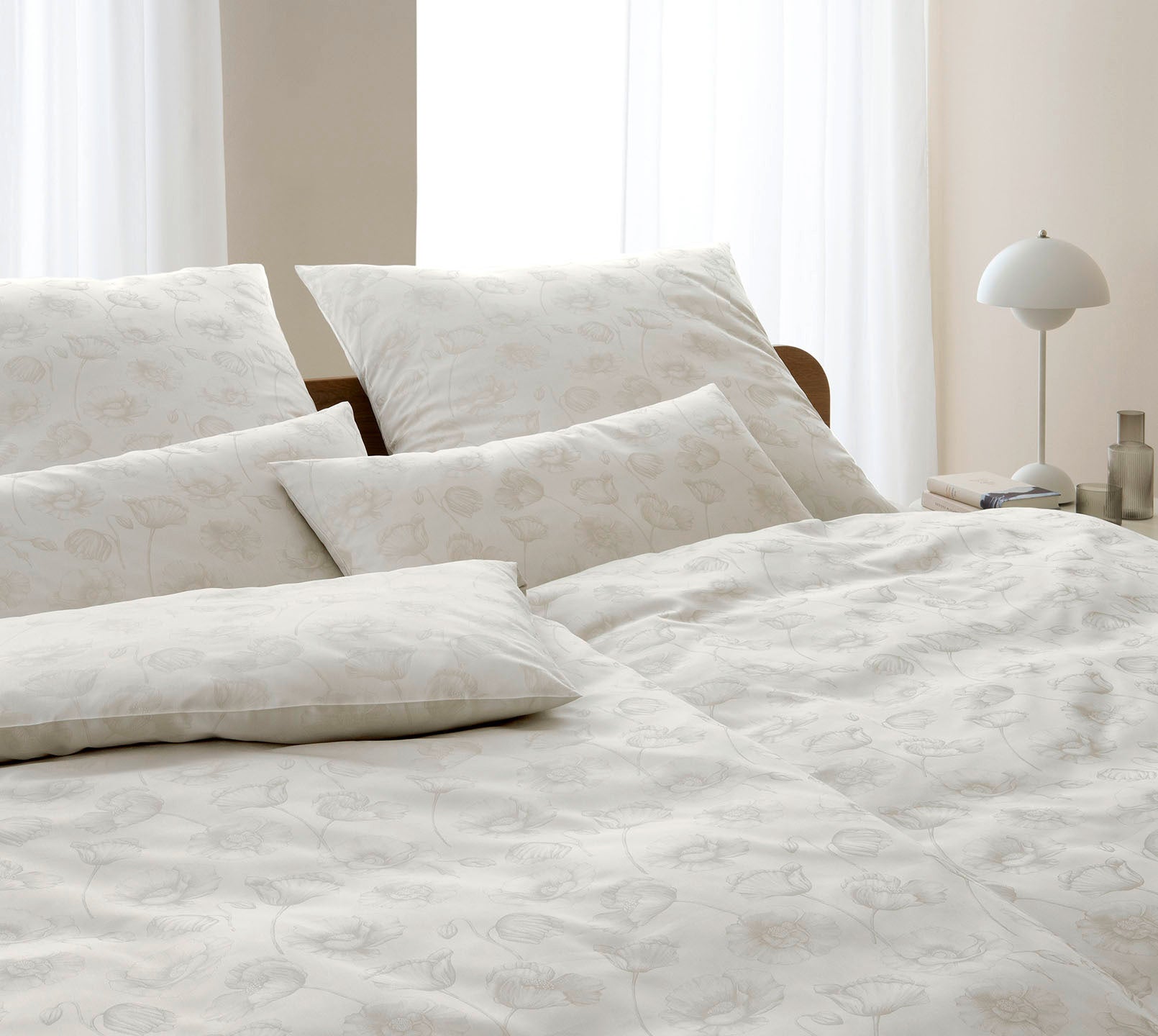 Jacquard Bettwäsche Poppy in Natur Mohnblüten Schlafzimmer #farbe_Poppy Natur