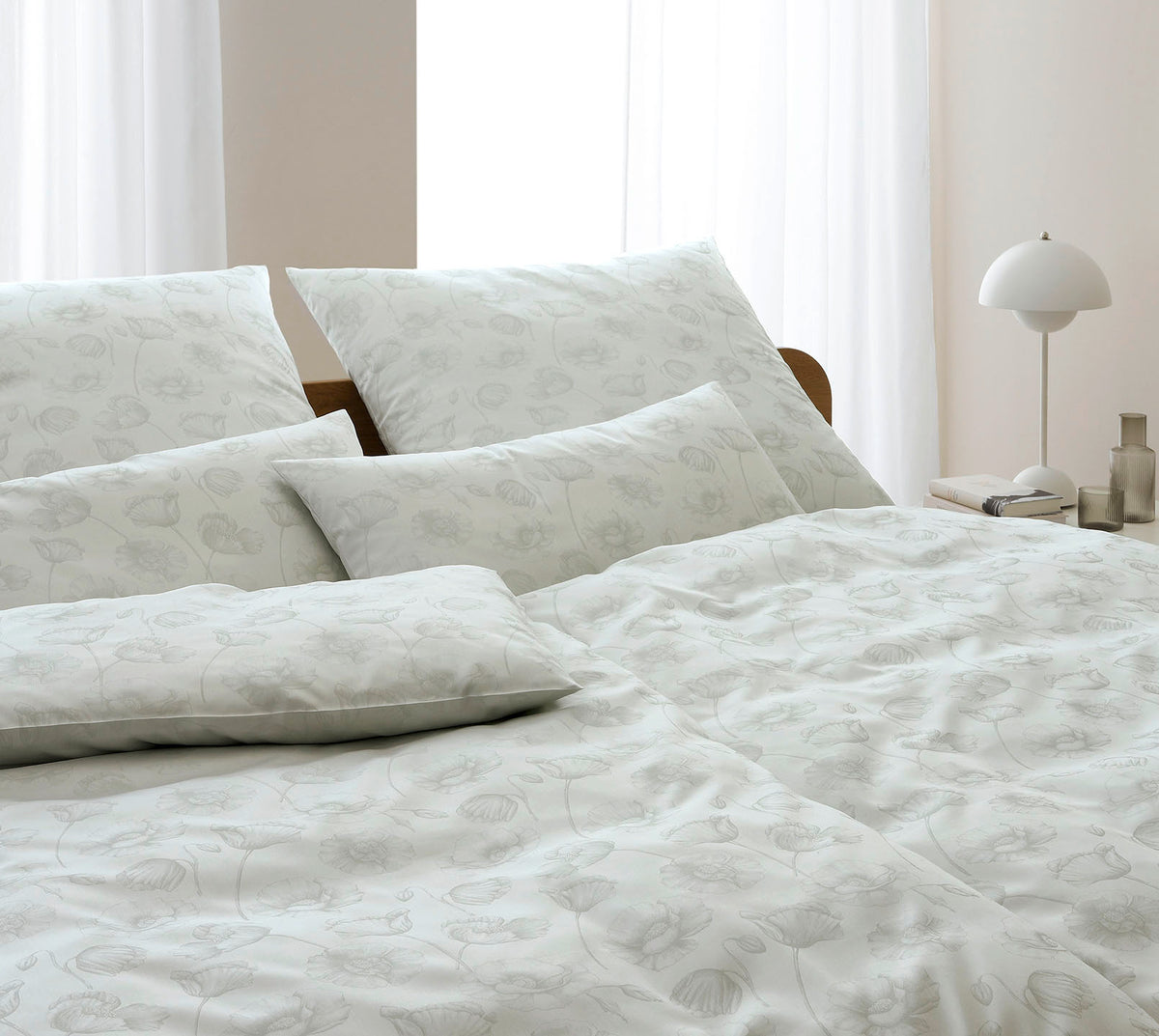 Jacquard Bettwäsche Poppy in Pastellgrün Mohnblüten Schlafzimmer  #farbe_Poppy Pastellgrün