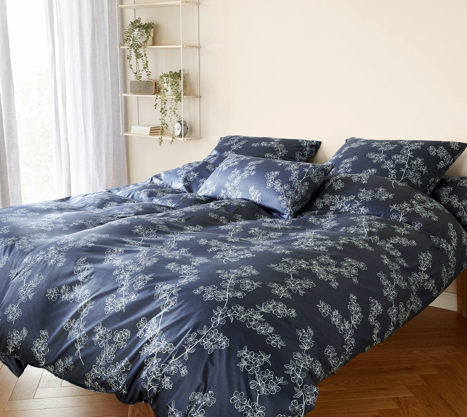 Jersey Bettwäsche Cherry Blossom in Denim-Blue Blüten Schlafzimmer #farbe_Cherry Blossom Denim-Blue