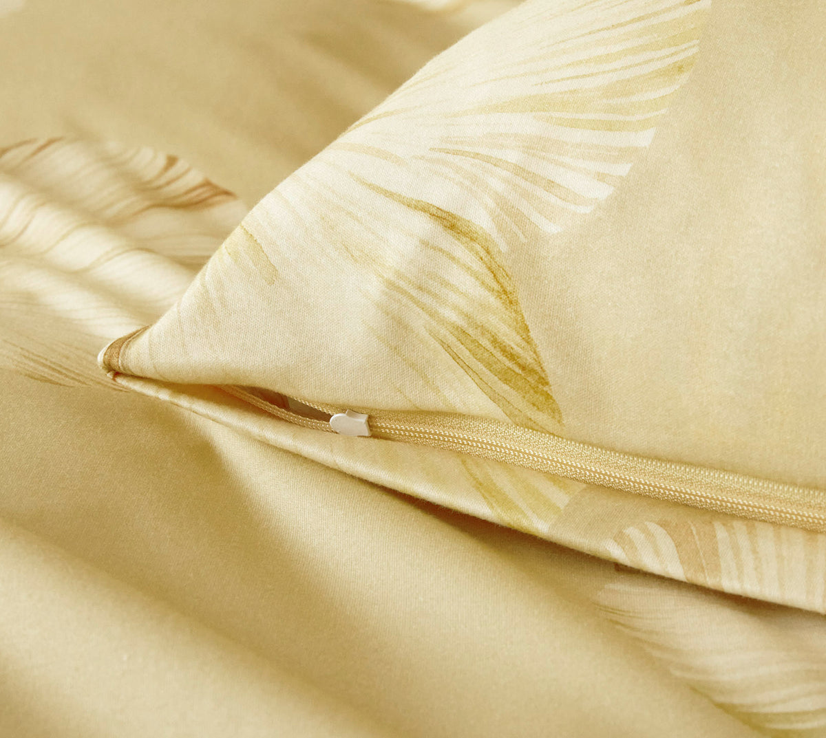 Jersey Bettwäsche Devine Jersey in Gelb Blüten Reißverschluss #farbe_Devine Jersey Gelb