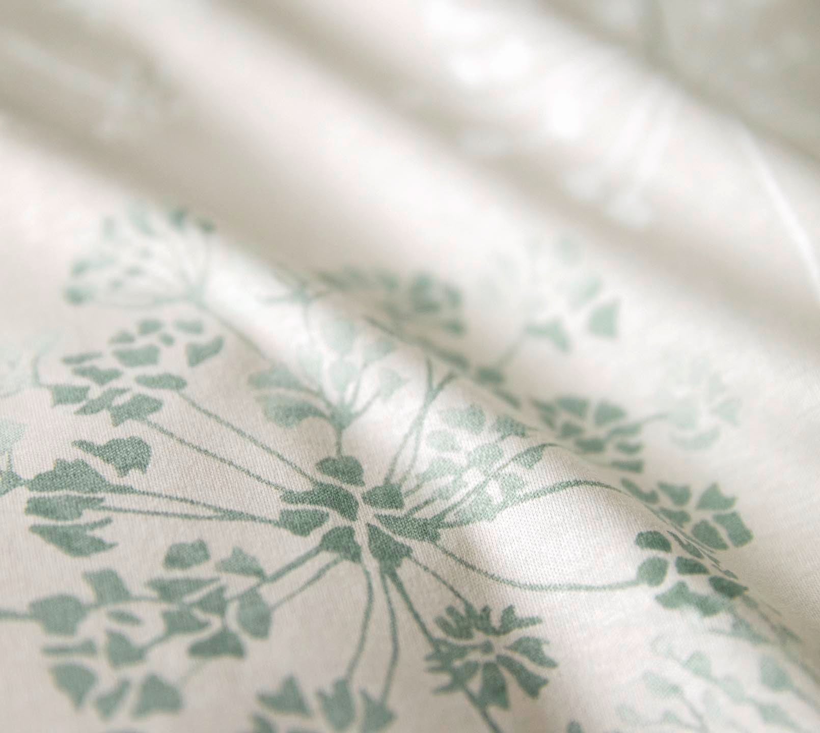 Jersey Bettwäsche Meadow Jersey in Salbei Blüten Material #farbe_Meadow Salbei