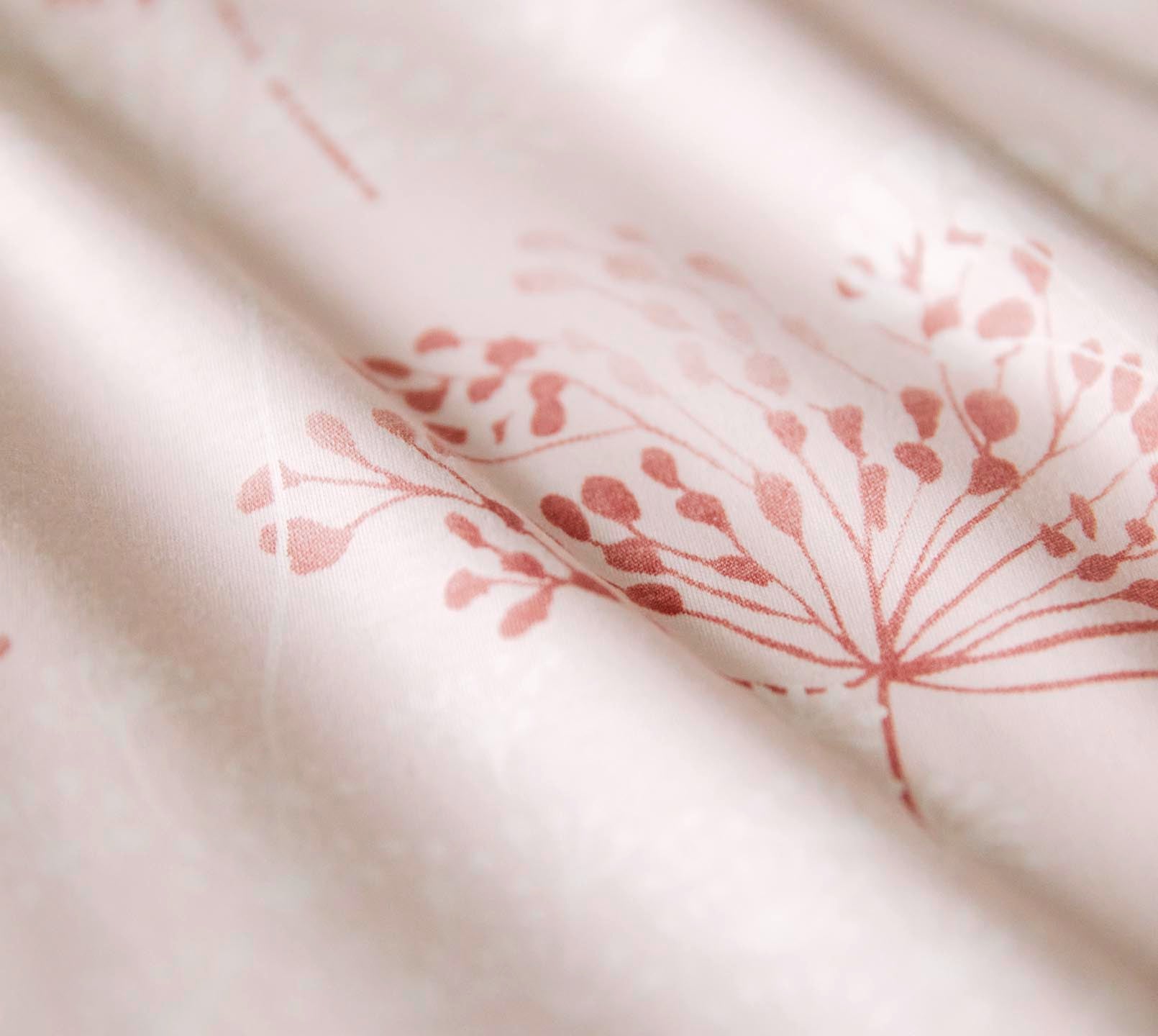 Jersey Bettwäsche Meadow Jersey in Koralle Blüten Material #farbe_Meadow Koralle