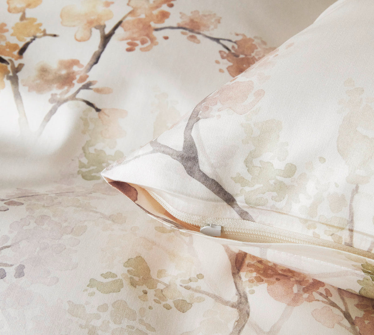 Jersey Bettwäsche Symphony Jersey in Offwhite Zweige Reißverschluss #farbe_Symphony Jersey Offwhite