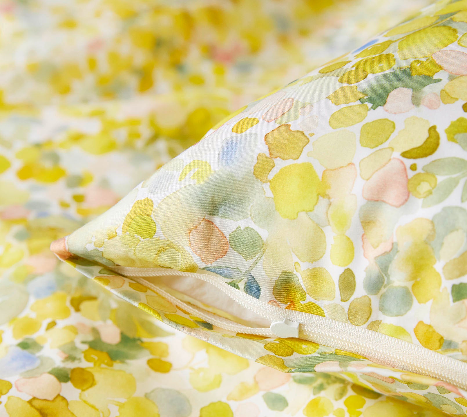 Mako Batist Bettwäsche Mimosa in Zitronengelb Blütenblätter Reißverschluss #farbe_Mimosa Zitronengelb