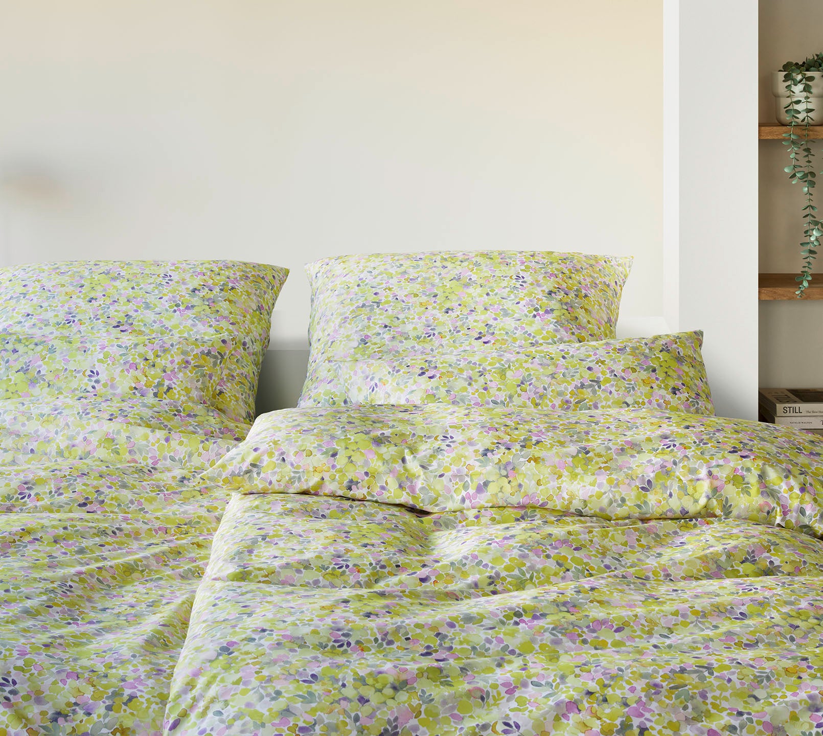 Mako Batist Bettwäsche Mimosa in Apfelgrün Blütenblätter Schlafzimmer #farbe_Mimosa Apfelgrün