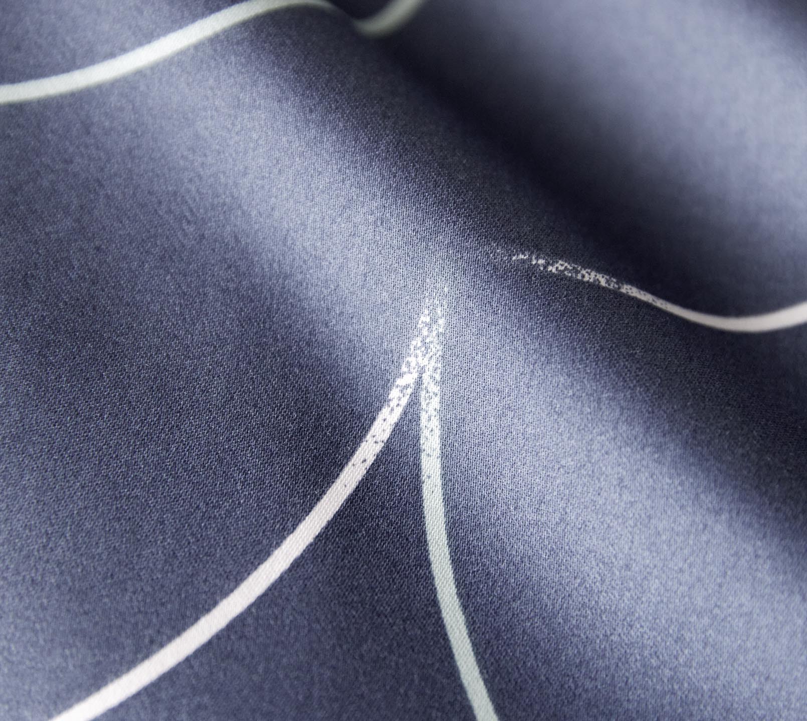 Satin Bettwäsche Circus in Nachtblau Kreisgrafik Material #farbe_Circus Nachtblau