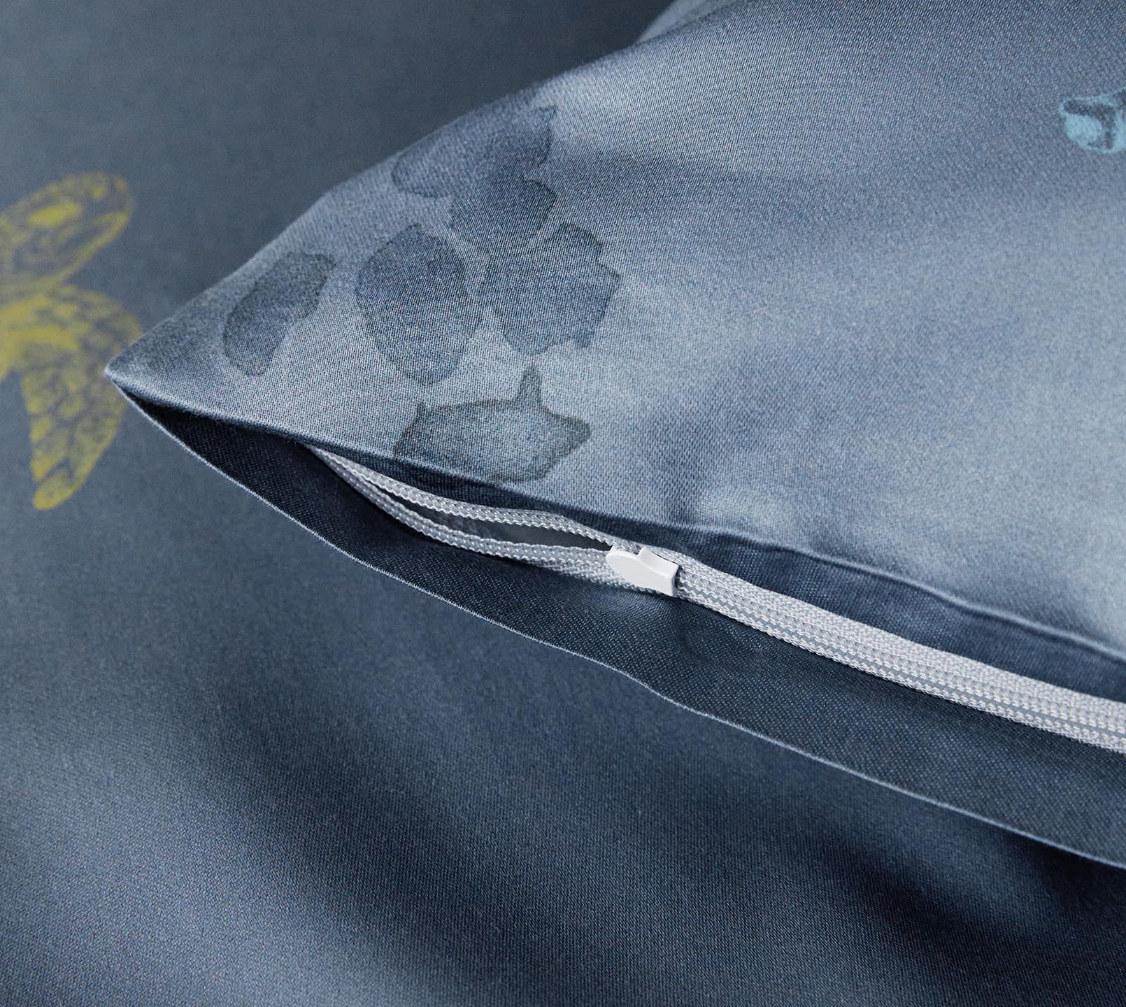 Satin Bettwäsche Explorer Ozeanblau Tiermotive Reißverschluss #farbe_Explorer Ozeanblau