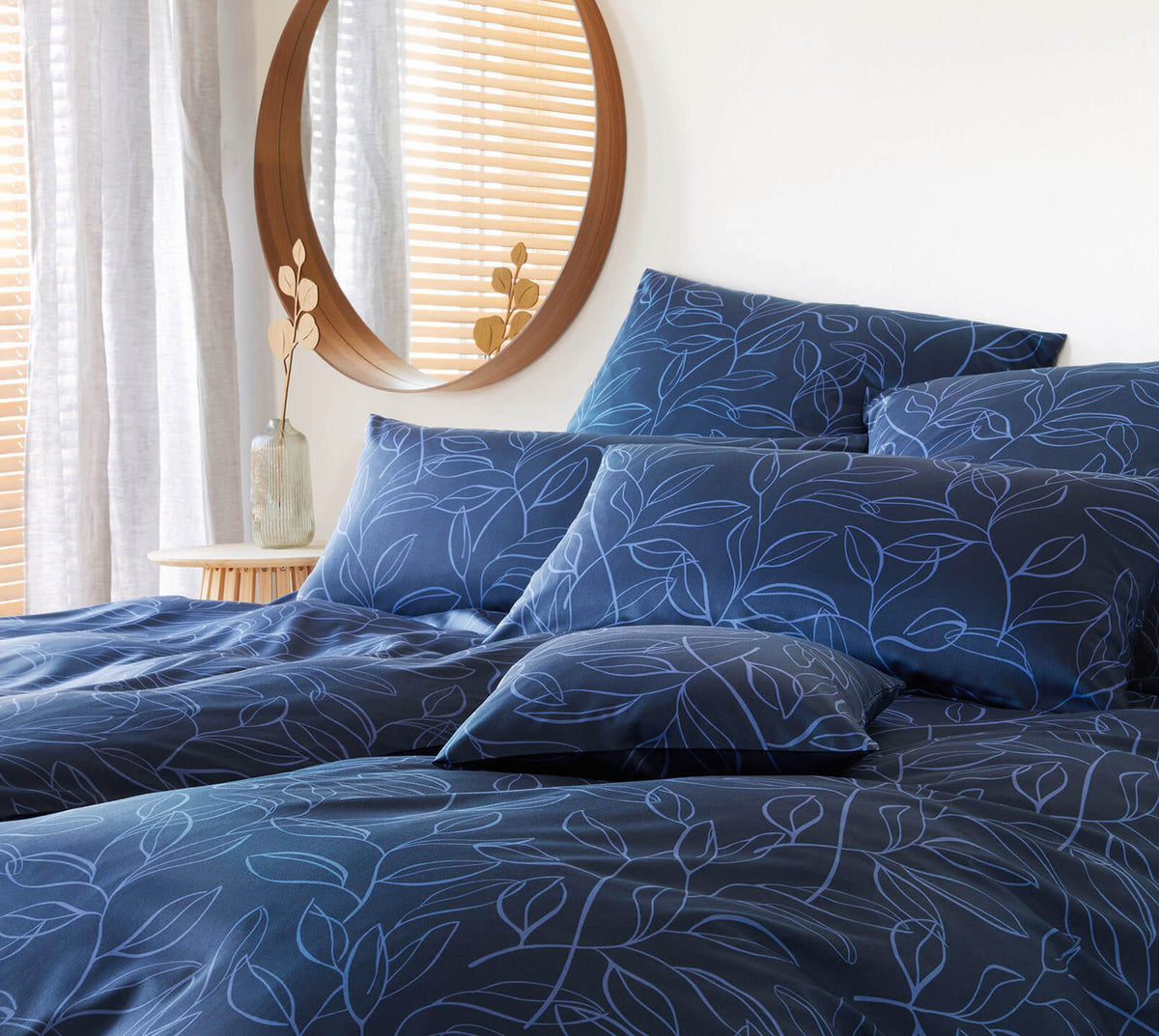 Satin Bettwäsche Floral in Blau Blätter Schlafzimmer #farbe_Floral Kobaltblau