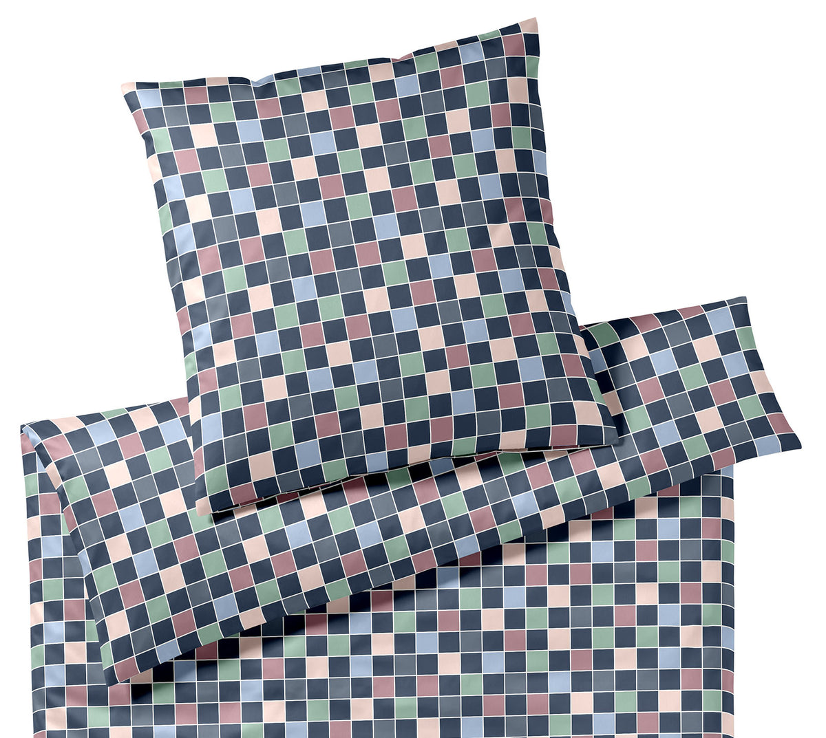 Satin Bettwäsche Scrabble in Nachtblau Karo Freisteller #farbe_Scrabble Nachtblau